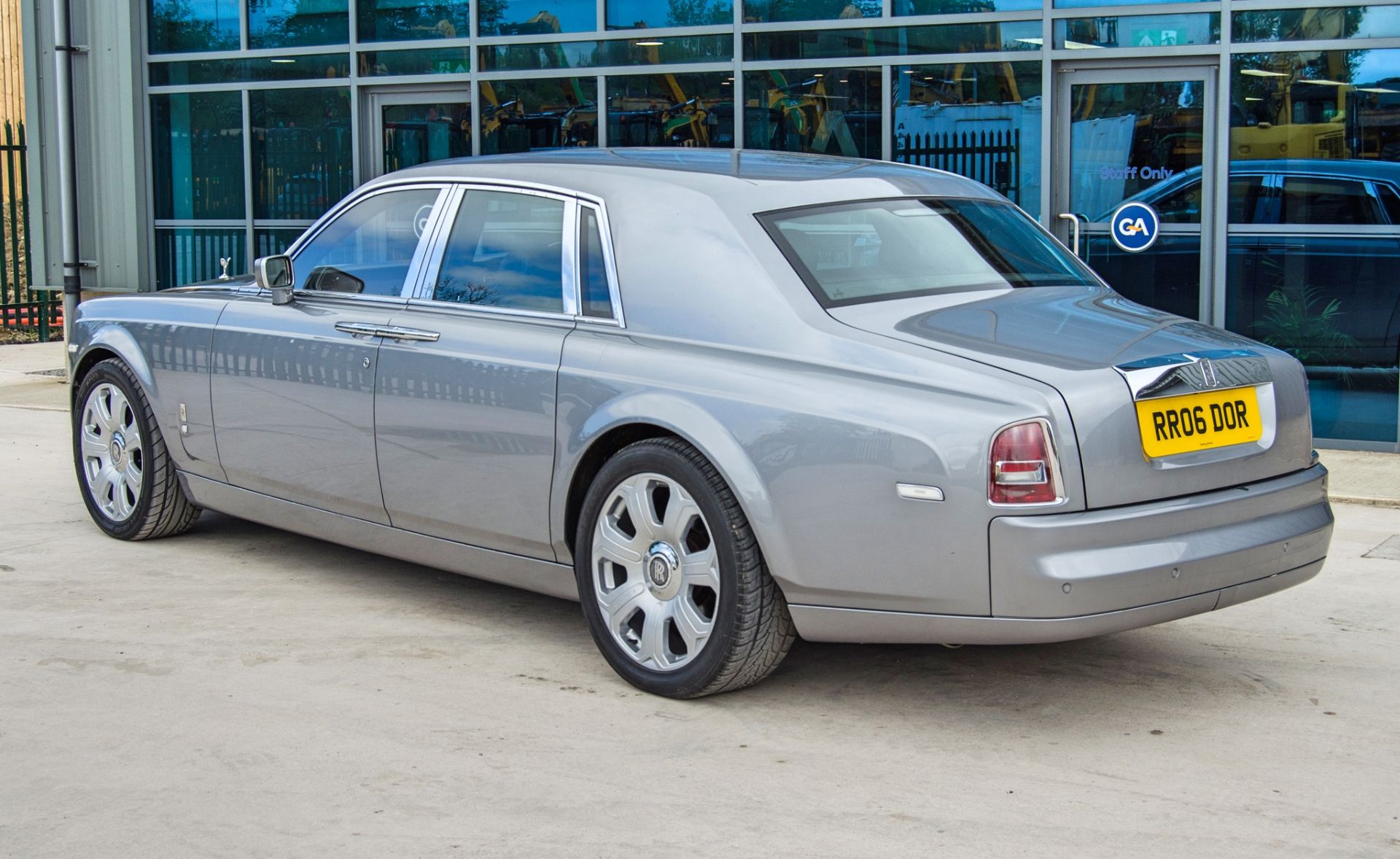 2006 Rolls Royce Phantom 6749cc V12 Auto 4 door saloon car - Image 8 of 59