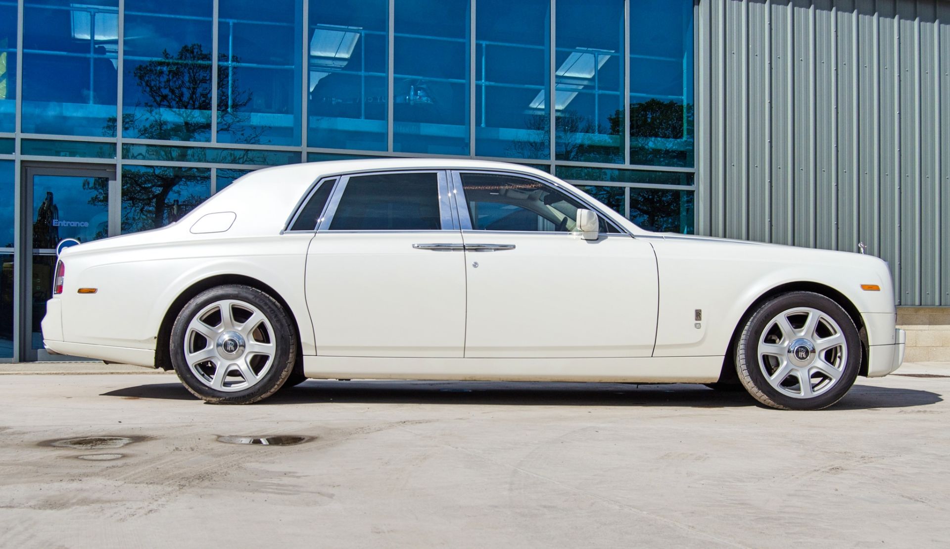 2009 Rolls Royce Phantom 6749cc V12 Auto 4 door saloon car - Image 13 of 54