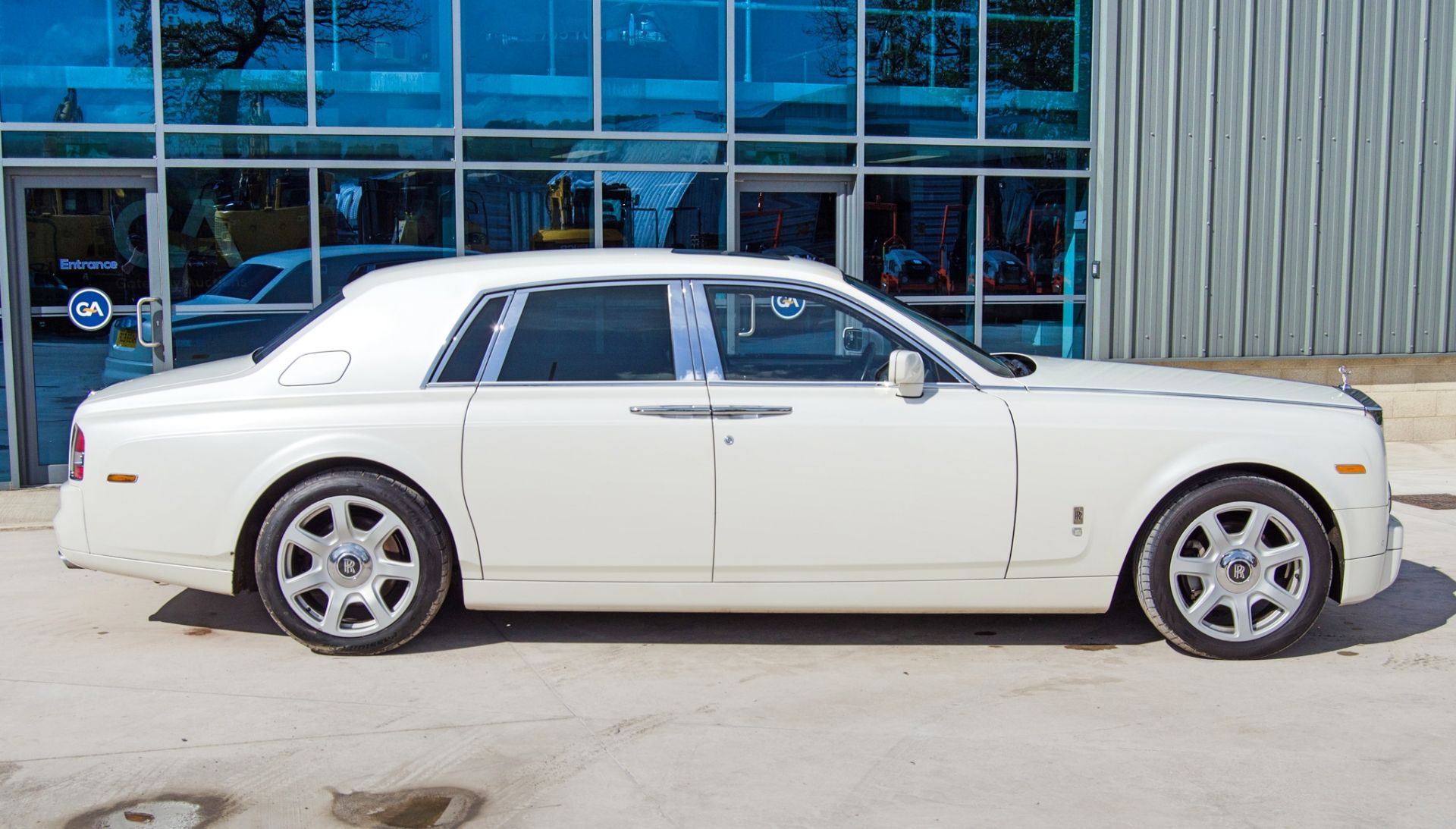 2009 Rolls Royce Phantom 6749cc V12 Auto 4 door saloon car - Image 14 of 54