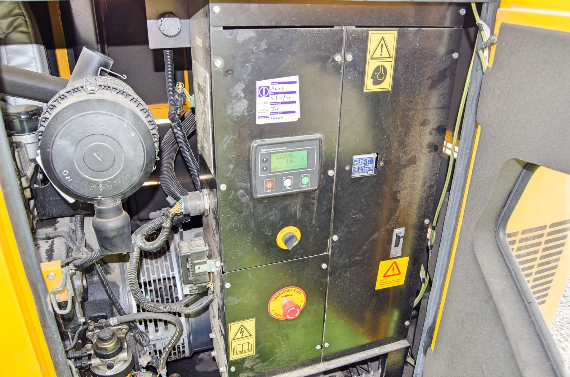 JCB 66QS 60 kva diesel driven generator Year: 2017 S/N: 2292241 Recorded hours: 12285 YG777 - Image 4 of 7