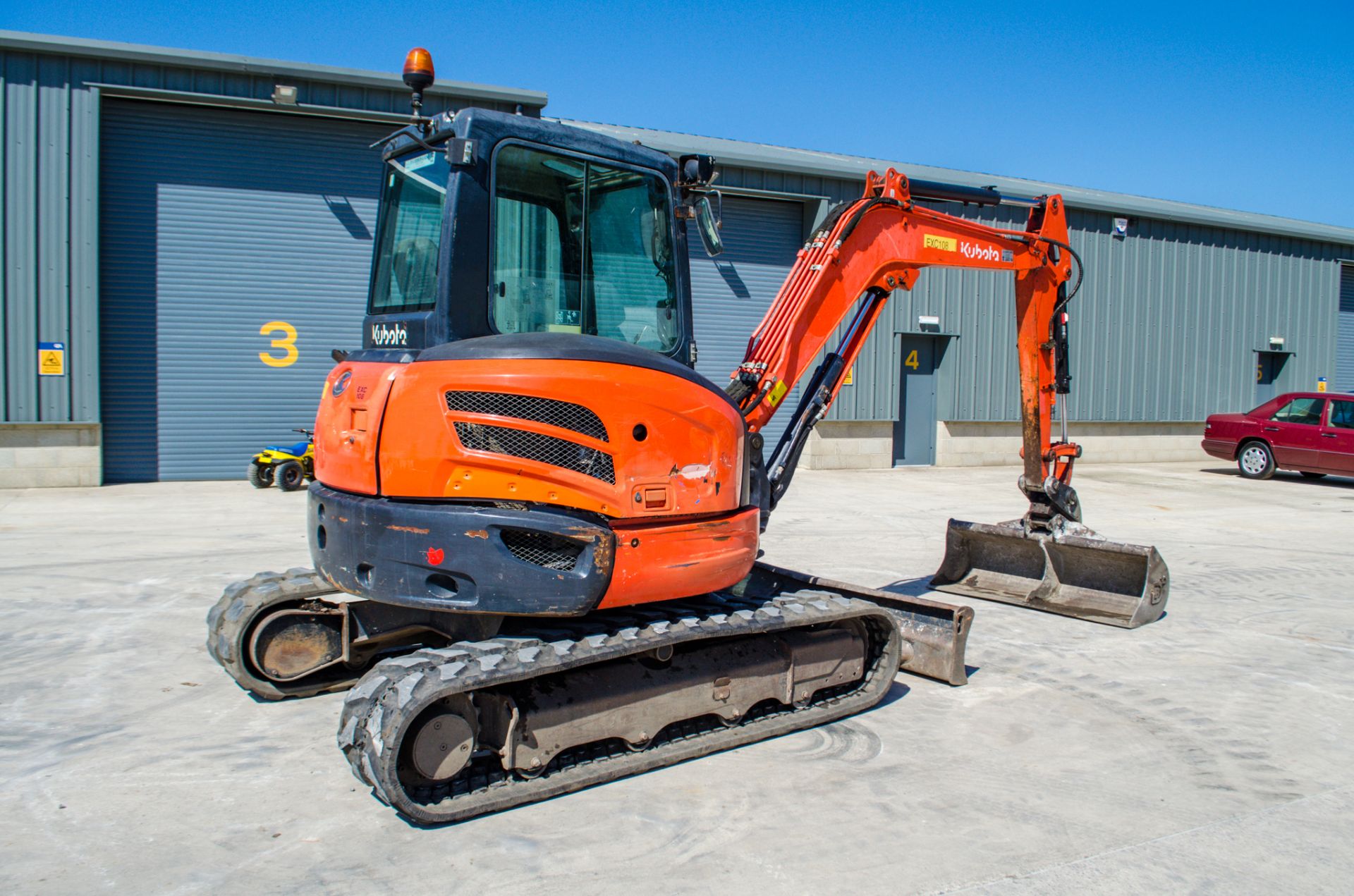 Kubota U48-4 4.8 tonne rubber tracked midi excavator Year: 2011 S/N: 50769 Recorded Hours: 4889 - Image 4 of 20