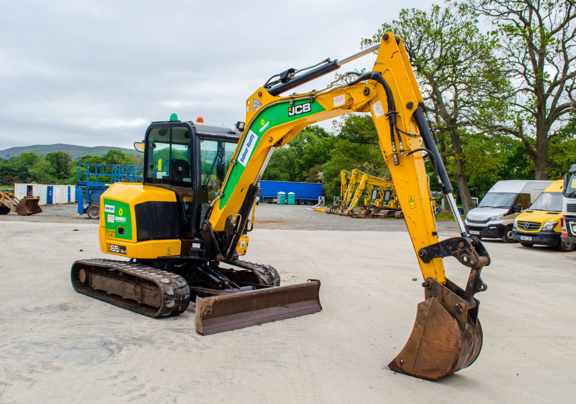 JCB 65R-1 6.5 tonne rubber tracked midi excavator  Year: 2017 S/N: H1914512 Recorded Hours: 2702 - Image 2 of 20