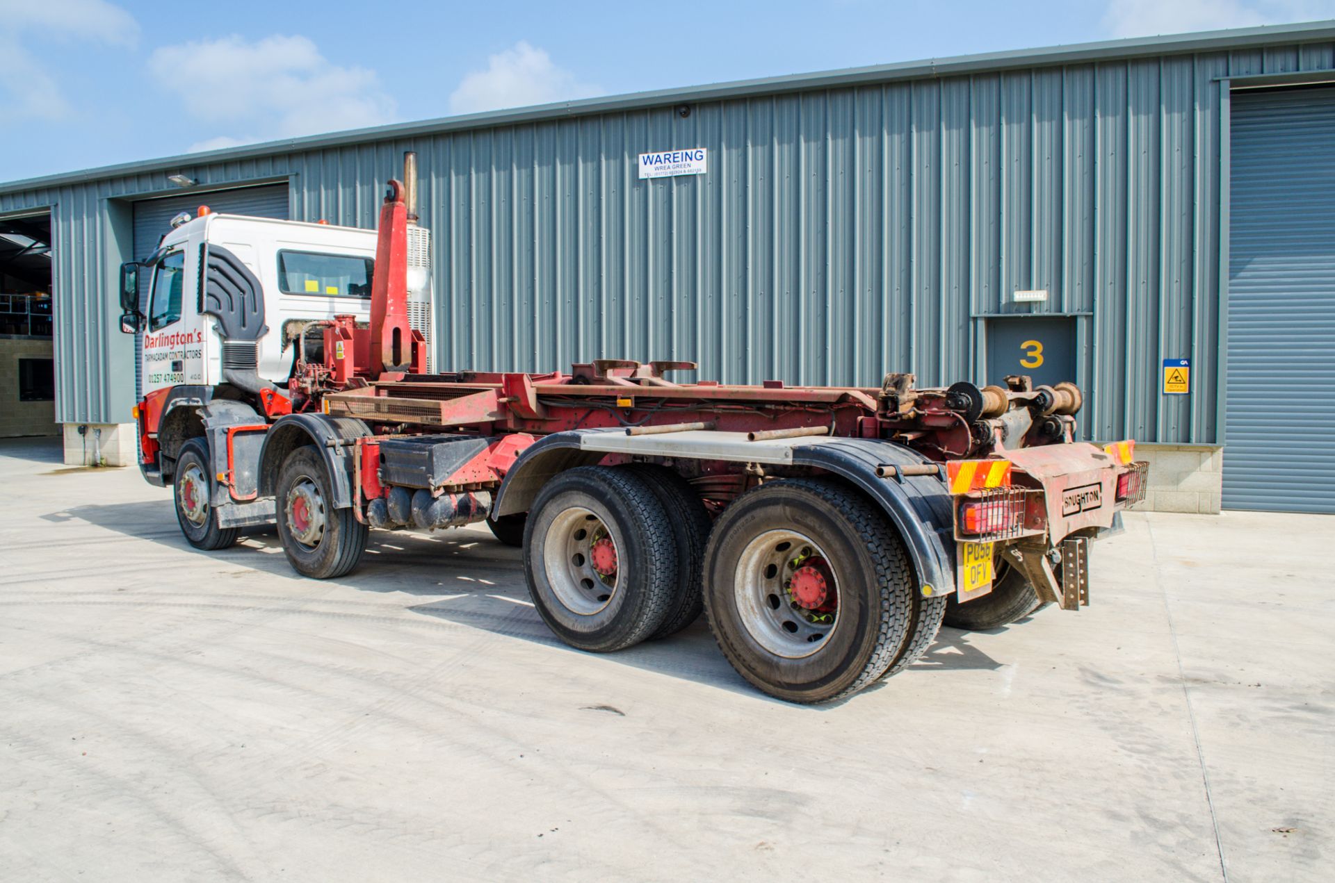 Volvo FM400 8x4 Euro 6 32 tonne hook loader lorry Registration Number: PO56 OFV Date of - Image 3 of 27