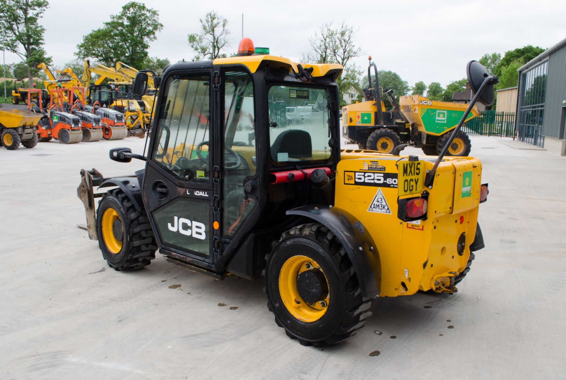 JCB 525-60 6 metre telescopic handler Year: 2015 S/N: 2365957 Recorded Hours: 4207 A644565 - Image 4 of 21