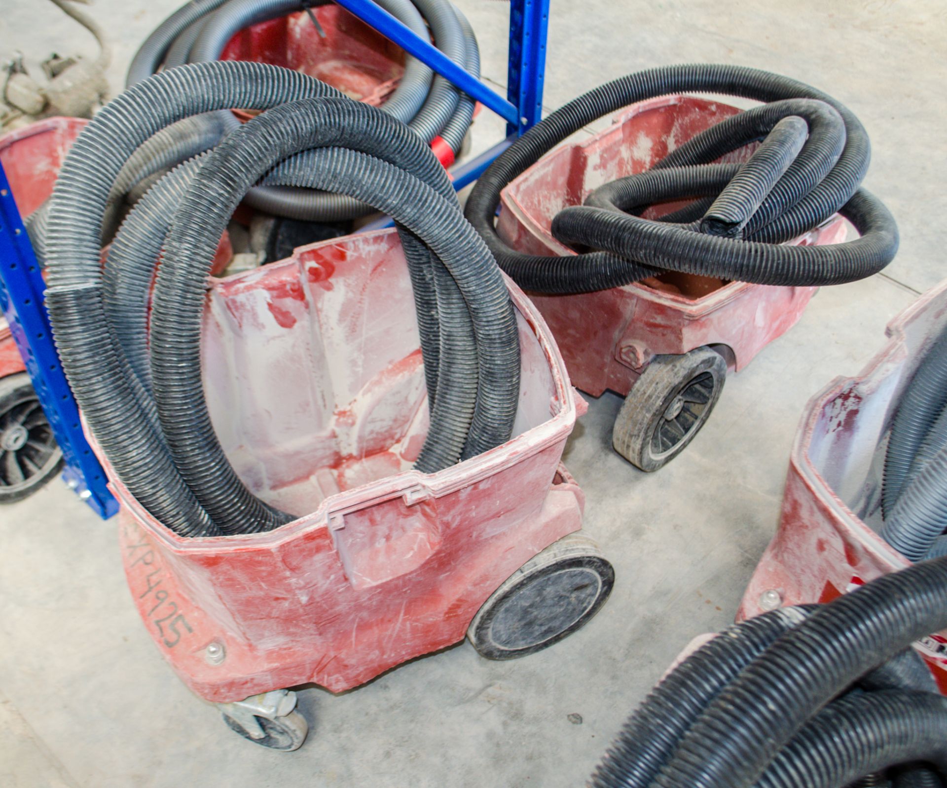 2 - Hilti vacuum bases and hoses EXP4925