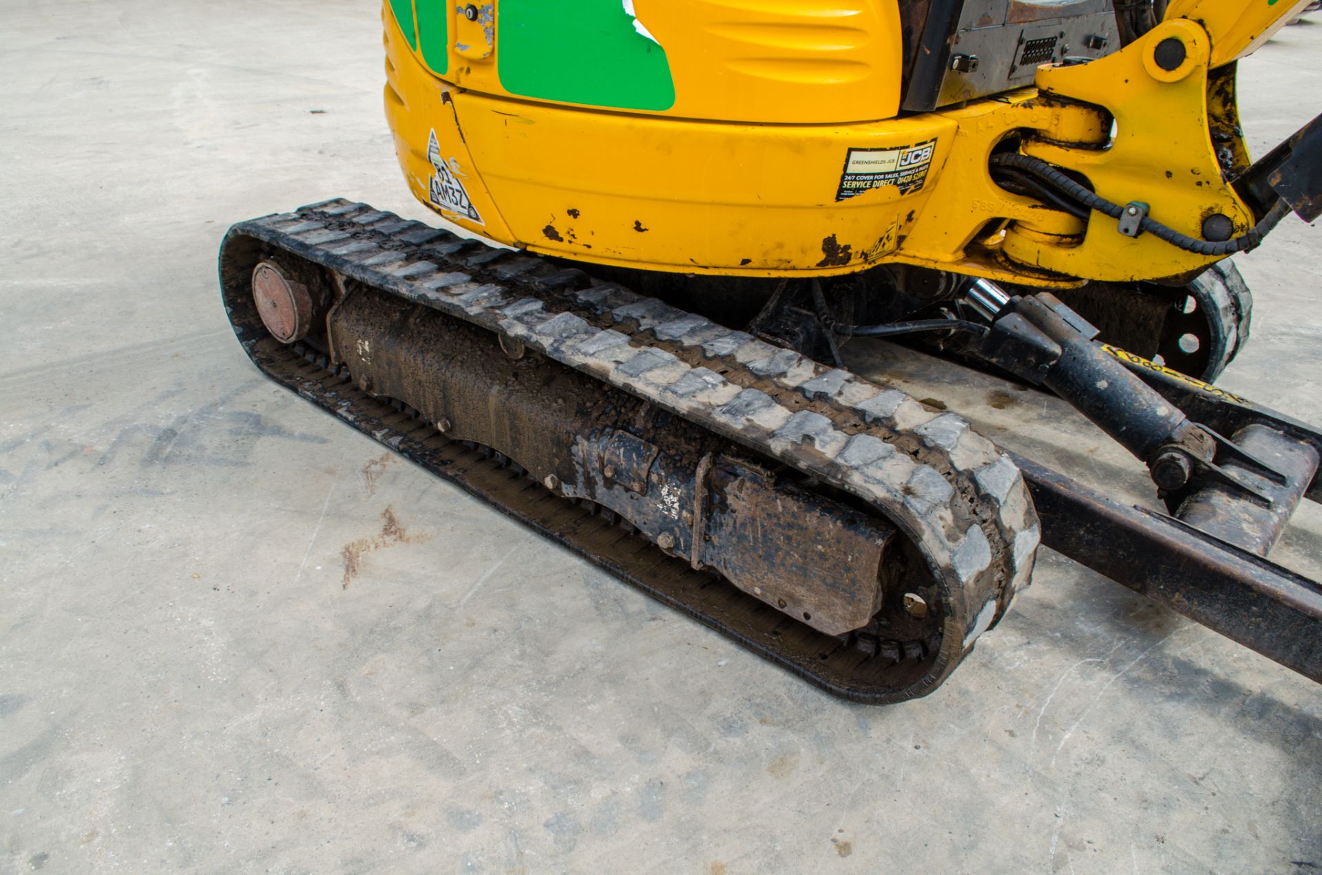 JCB 8030 3 tonne rubber tracked mini excavator  Year: 2015  S/N: 2432336 Recorded Hours: 2744 piped, - Image 10 of 21