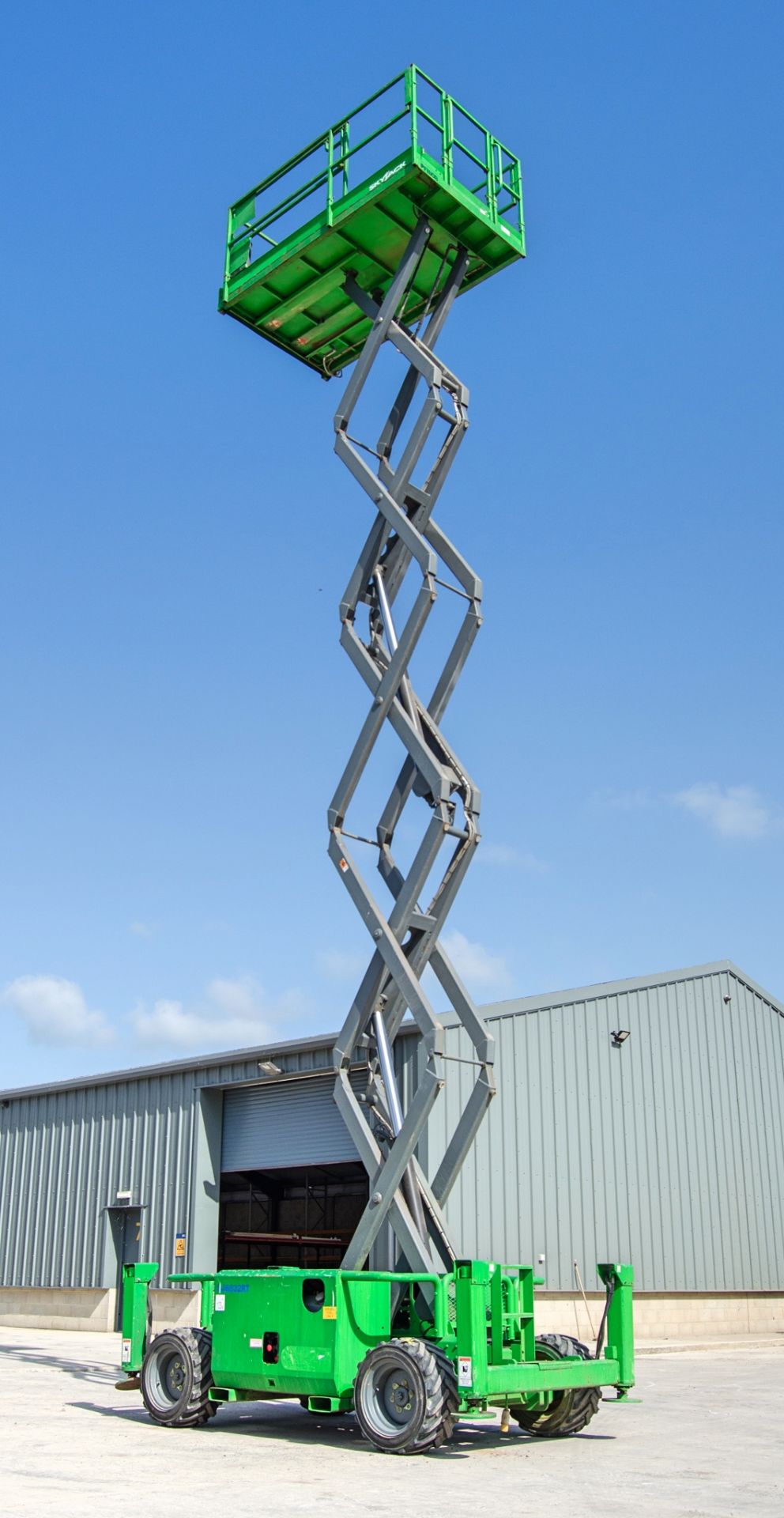 Skyjack SJ6832RT diesel driven scissor lift access platform Year: 2015 S/N: 37005942 Recorded Hours: - Image 9 of 18