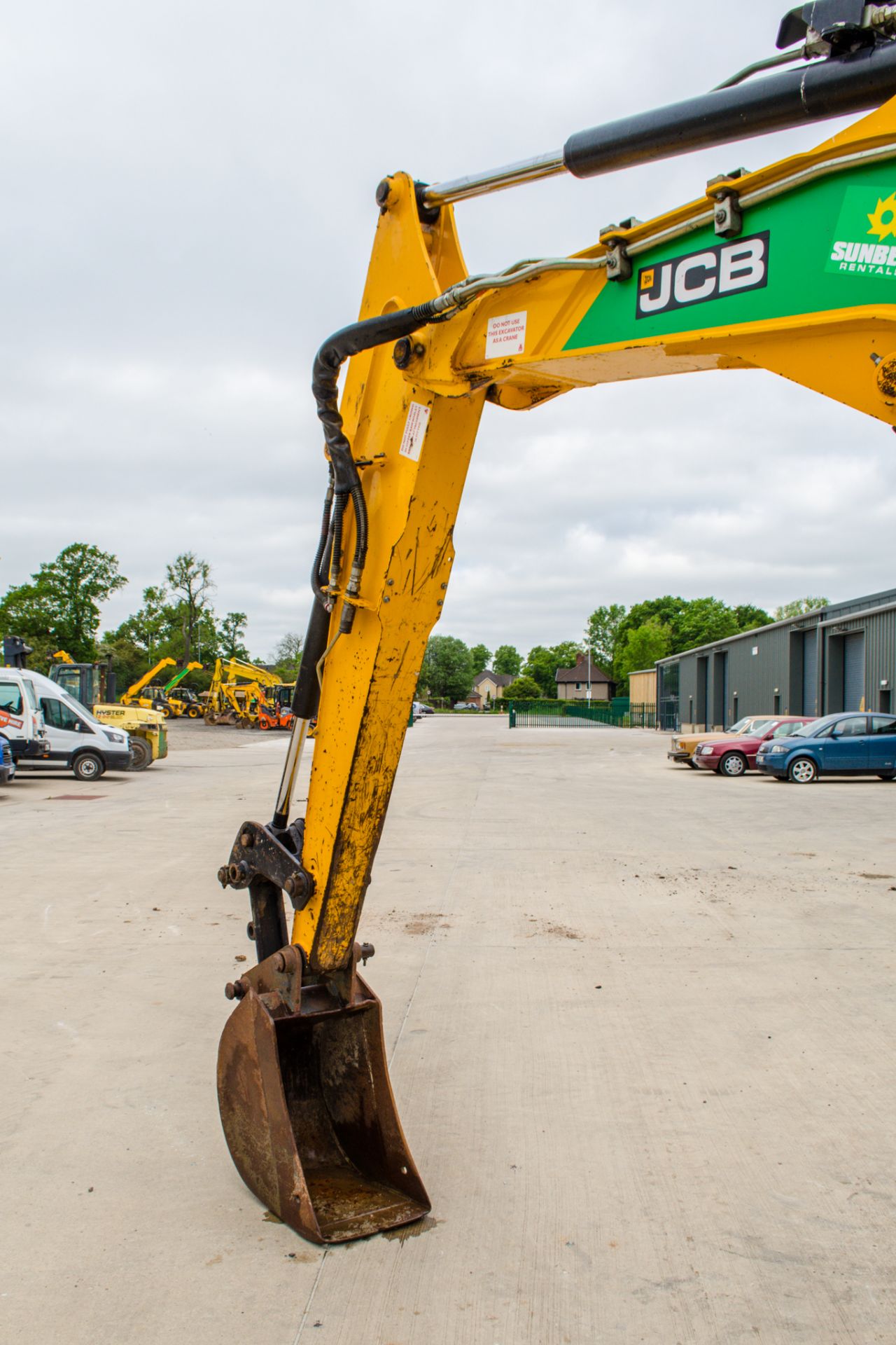 JCB 65R-1 6.5 tonne rubber tracked midi excavator  Year: 2017 S/N: H1914512 Recorded Hours: 2702 - Image 12 of 20