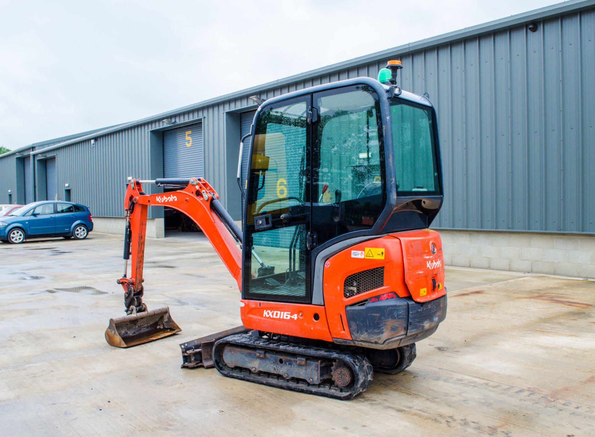 Kubota KX016-4 1.6 tonne rubber tracked mini excavator Year: 2017 S/N: 61467 Recorded Hours: 1358 - Image 4 of 19