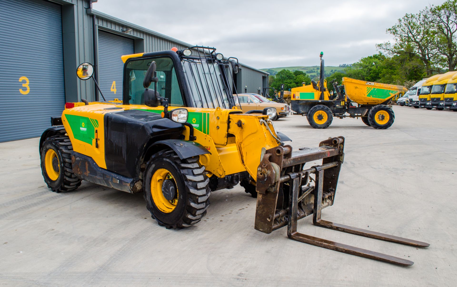 JCB 525-60 6 metre telescopic handler Year: 2015 S/N: 2365957 Recorded Hours: 4207 A644565 - Image 2 of 21