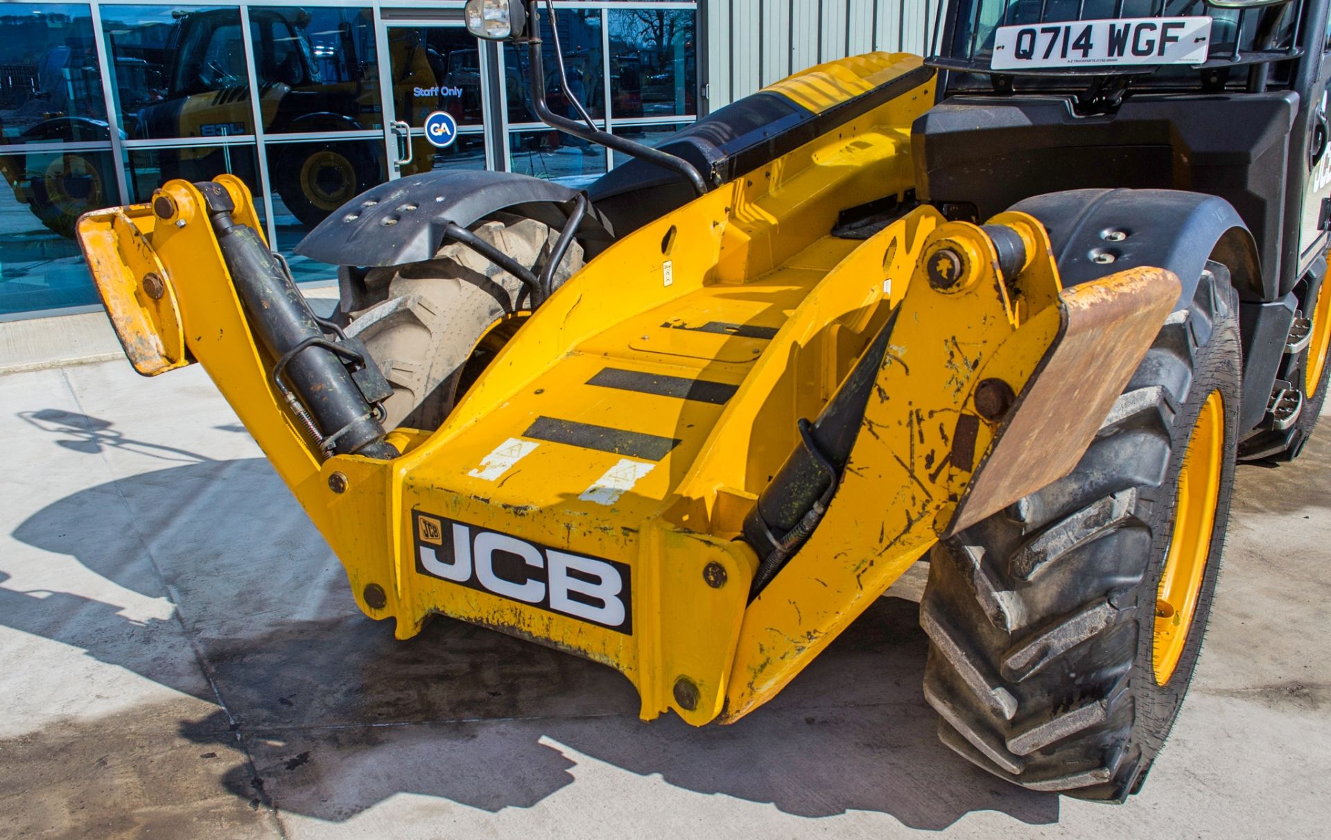 JCB 535-125 Hi-Viz 12.5 metre telescopic handler Year: 2014 S/N: 2340638 Recorded Hours: 4394 c/w - Image 11 of 25