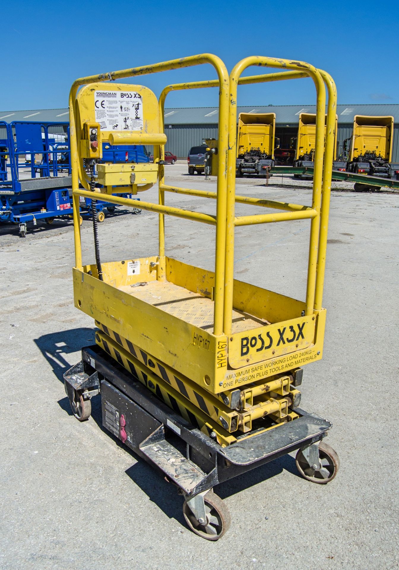 Youngman Boss X3X battery electric push around scissor lift access platform Year: 2010 S/N: 31057 - Image 2 of 5