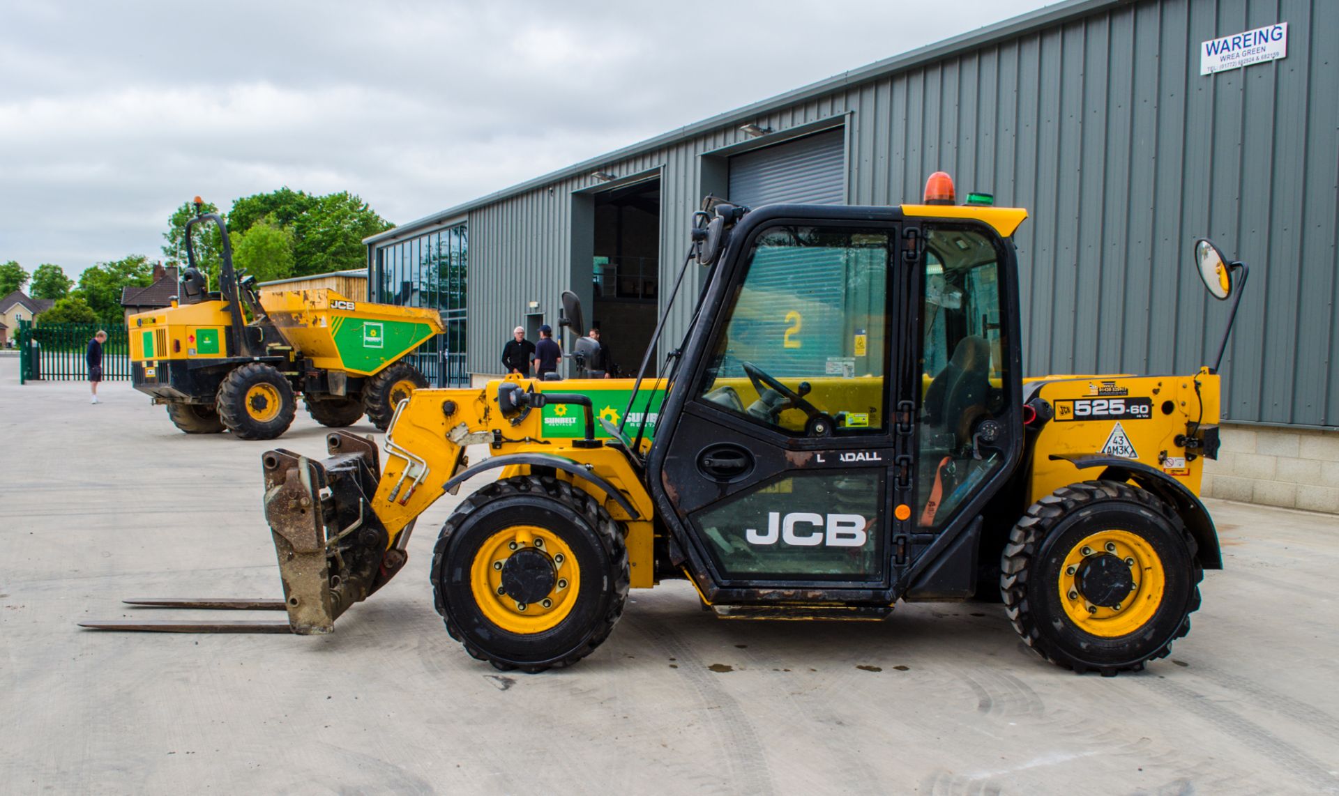 JCB 525-60 6 metre telescopic handler Year: 2015 S/N: 2365957 Recorded Hours: 4207 A644565 - Image 8 of 21