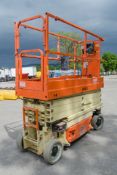 JLG 2632ES battery electric scissor lift access platform Year: 2014 S/N: 20416 Recorded Hours: 179