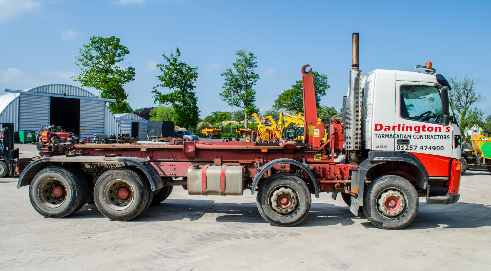 Volvo FM400 8x4 Euro 6 32 tonne hook loader lorry Registration Number: PO56 OFV Date of - Image 7 of 27