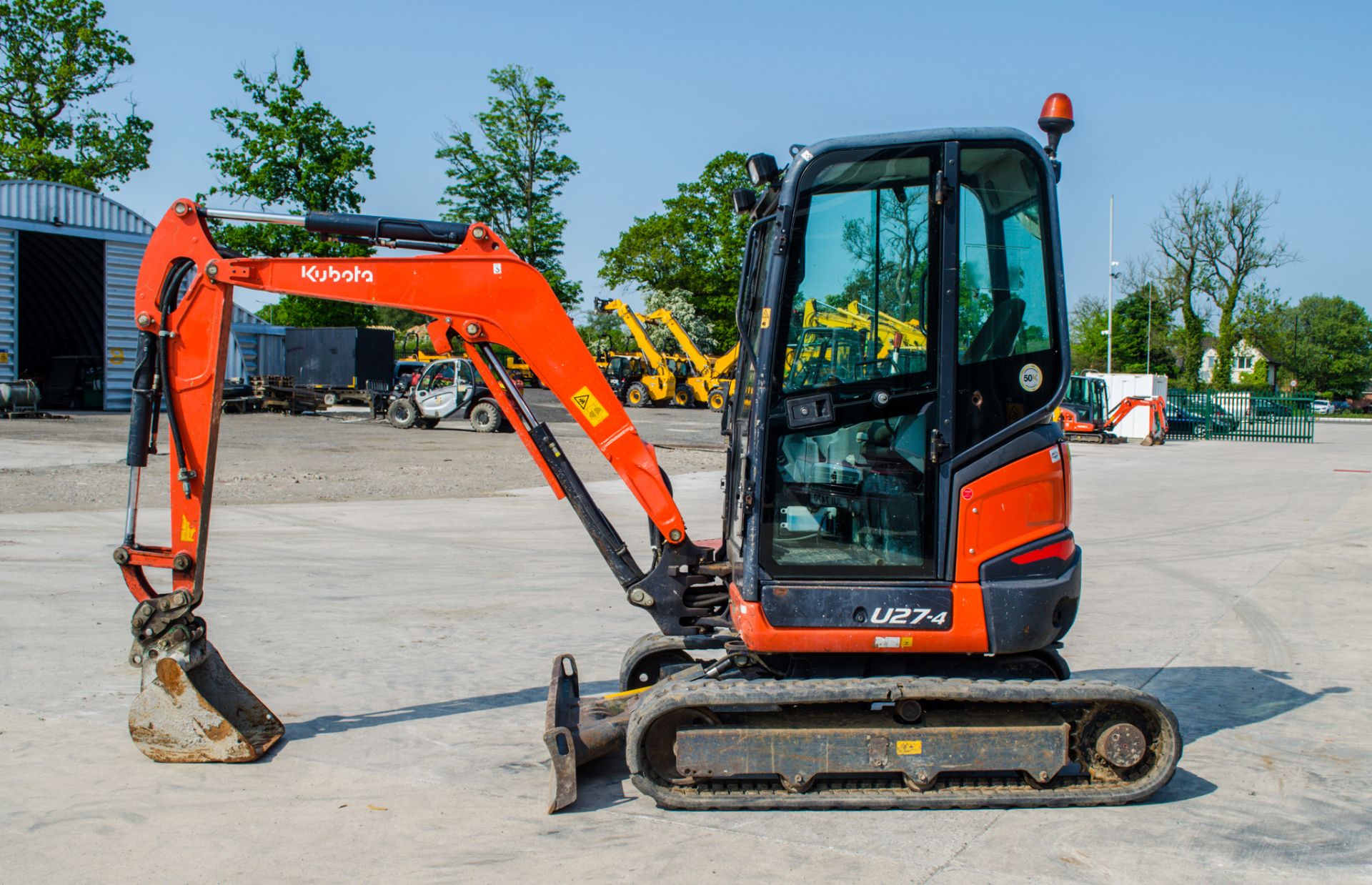 Kubota U27-4 2.7 tonne rubber tracked mini excavator Year: 2016 S/N: 58743 Recorded Hours: 3288 - Image 7 of 21