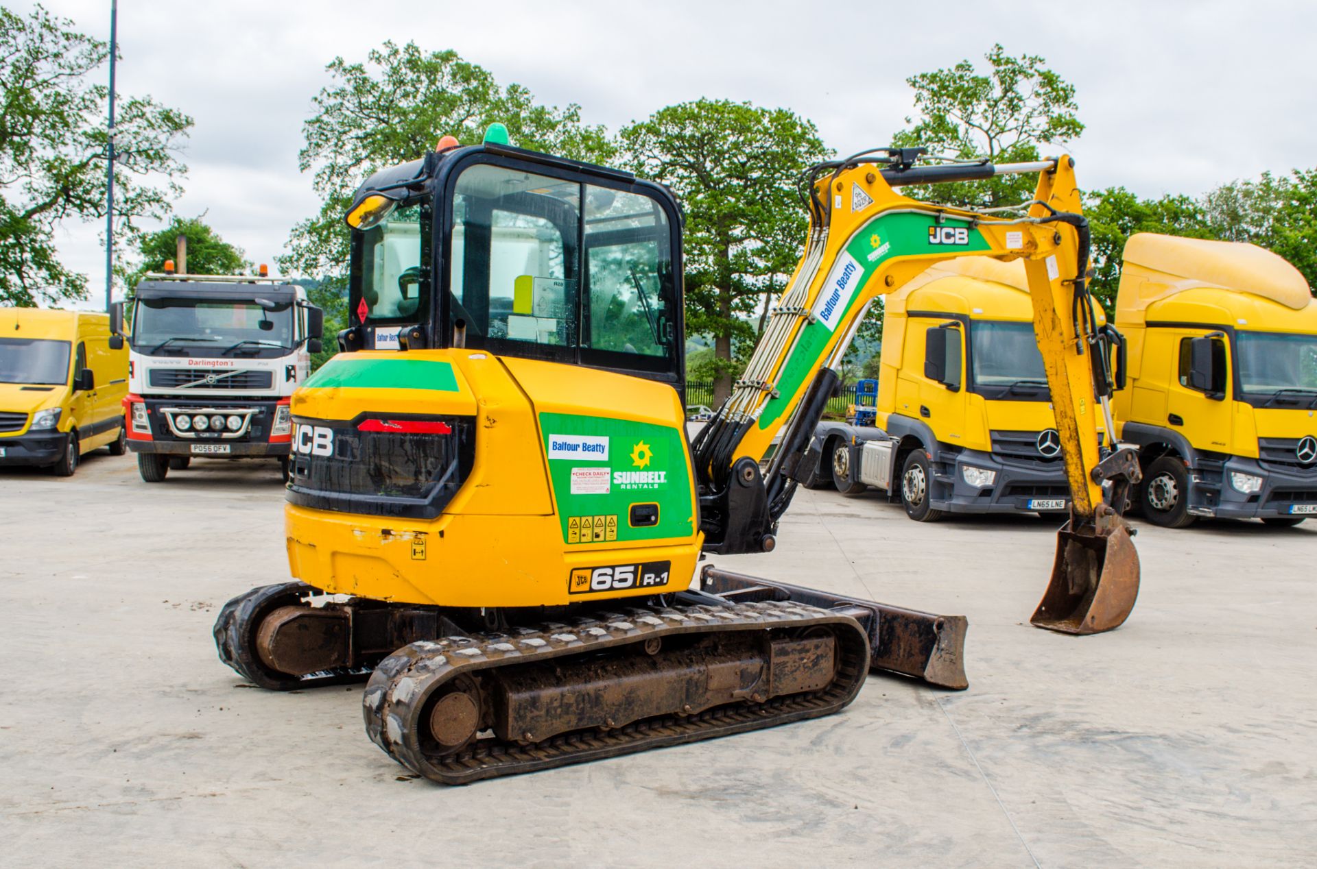 JCB 65R-1 6.5 tonne rubber tracked midi excavator  Year: 2017 S/N: H1914512 Recorded Hours: 2702 - Image 3 of 20