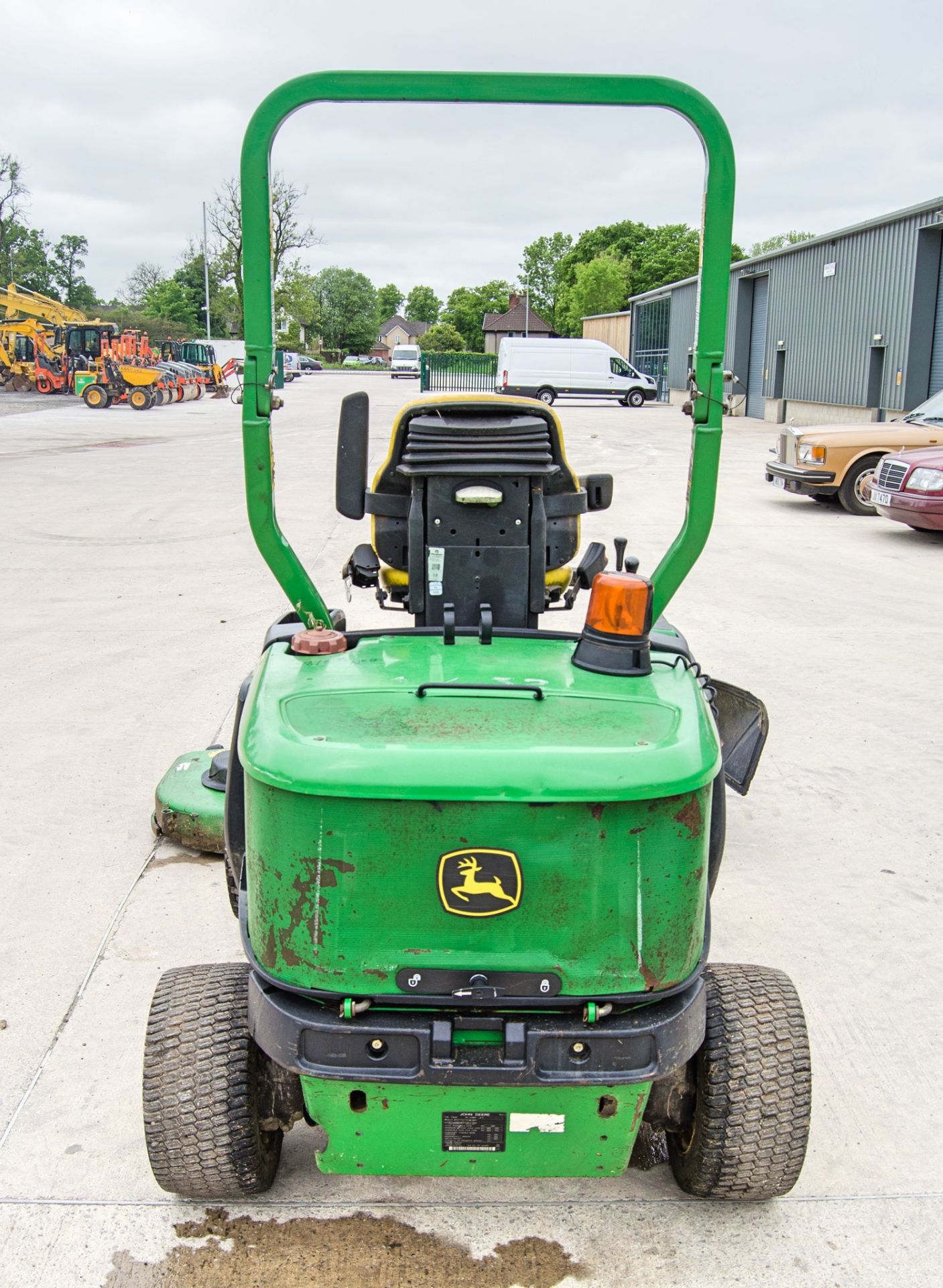 John Deere 1445 Series II 4WD diesel driven ride on mower Recorded Hours: 2797 c/w John Deere 7 iron - Image 6 of 14