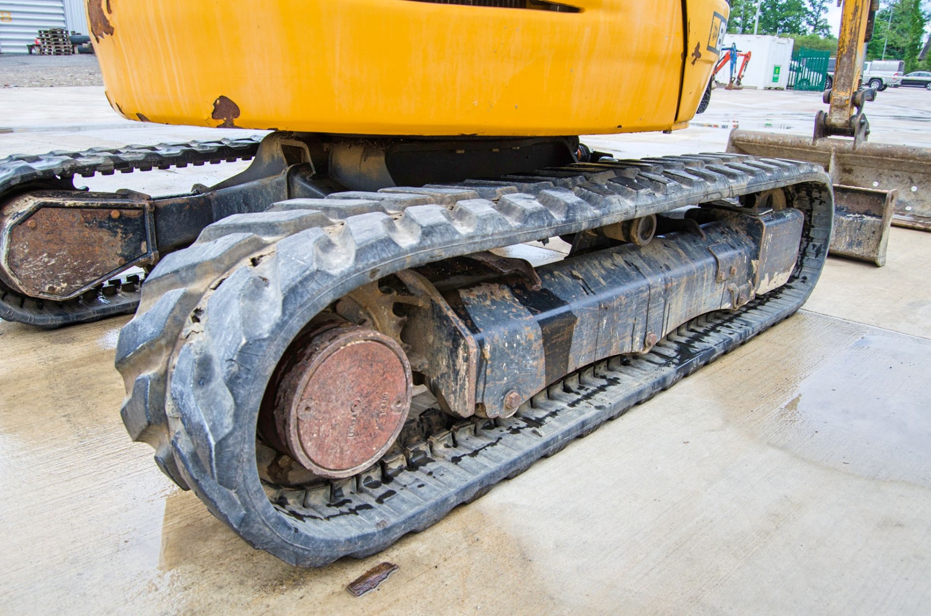 JCB 8025 ZTS 2.5 tonne zero tail swing rubber tracked mini excavator Year: 2013 S/N: 2226068 - Image 11 of 25