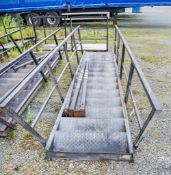 Steel stairs & landing A429237