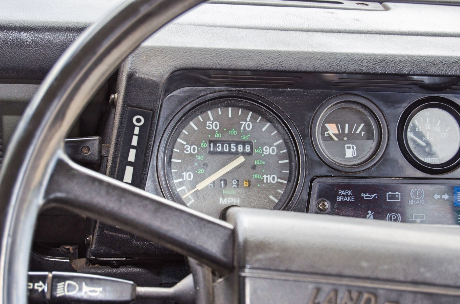 Land Rover 90 2.5 200 Tdi diesel 4wd utility vehicle Registration Number: E28 AYS Date of - Image 37 of 42