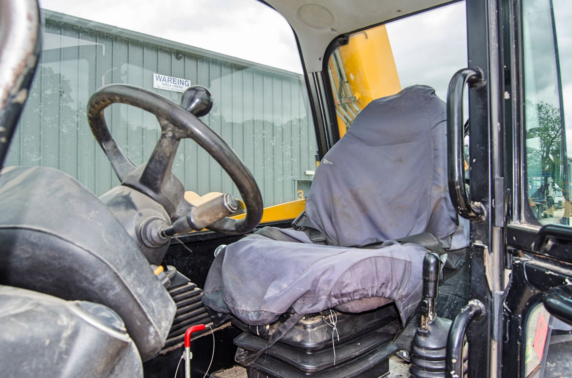 JCB 531-70 7 metre telescopic handler Year: 2015 S/N: 2344403 Recorded Hours: 3831 c/w rear camera - Image 17 of 23