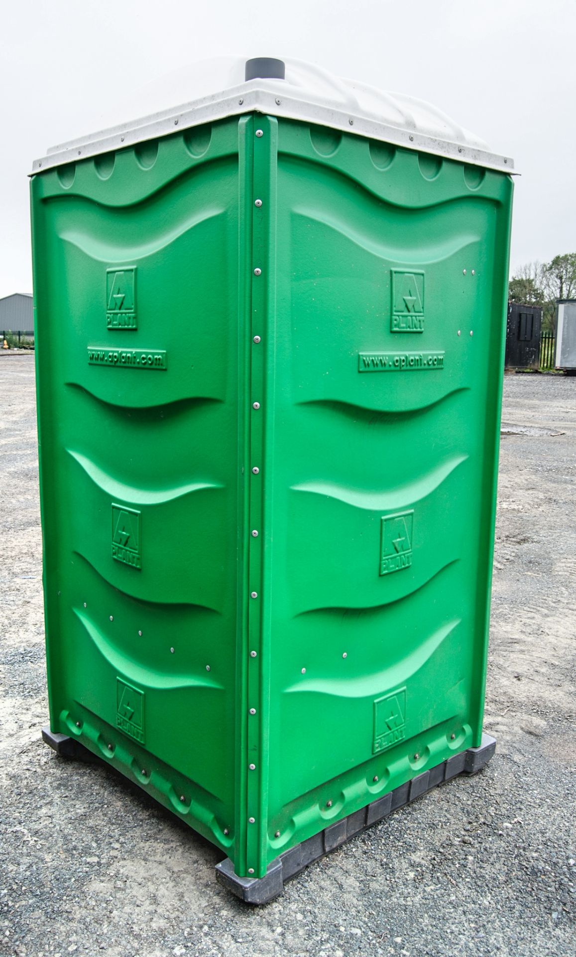 Plastic portable toilet A770013 - Image 2 of 3