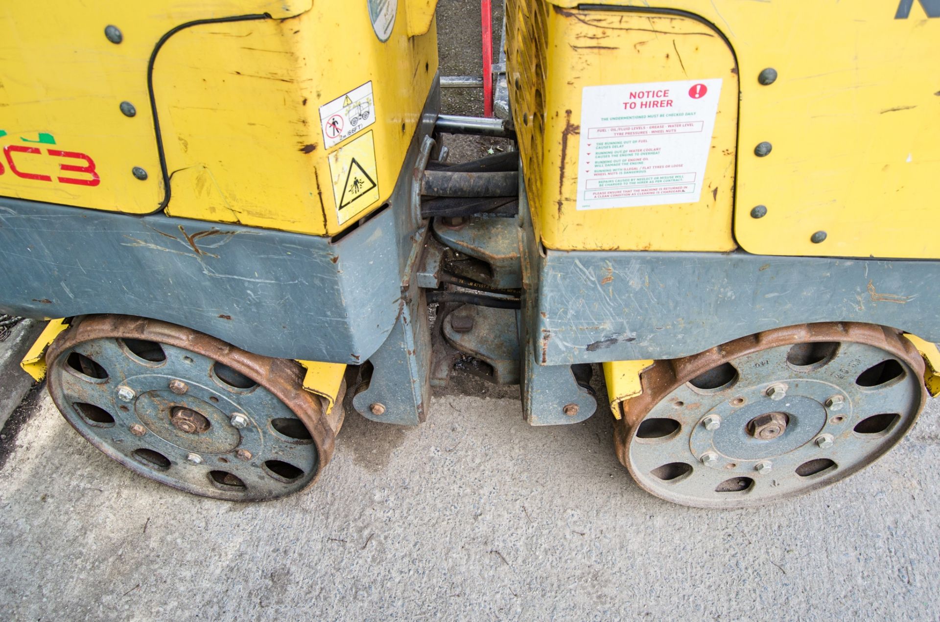 Wacker Neuson RTSC3 diesel driven trench roller c/w remote control Weight: 1495kg HS Code: - Image 6 of 10