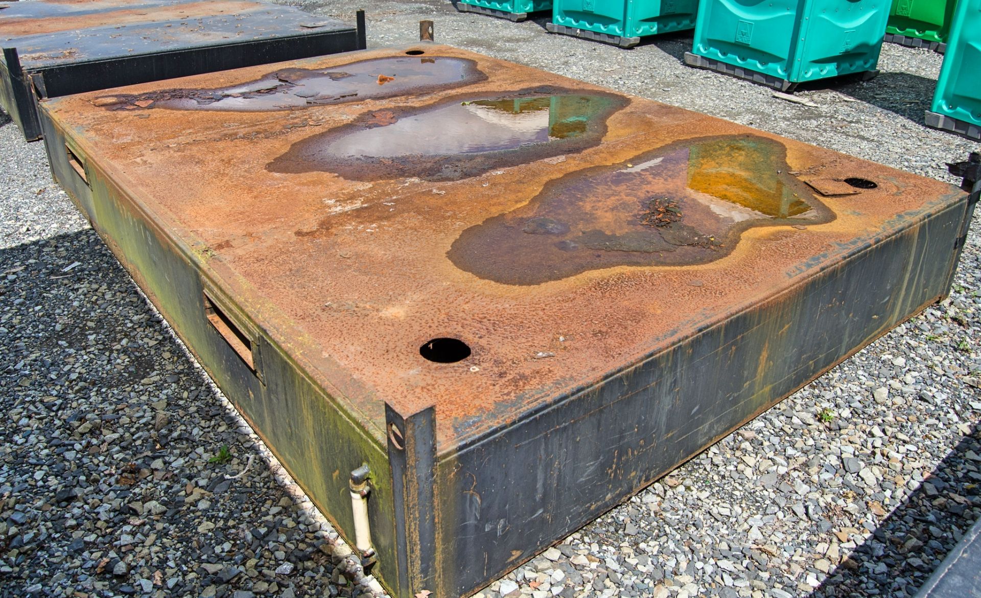 12ft x 8ft steel effluent tank A670319 - Image 2 of 2