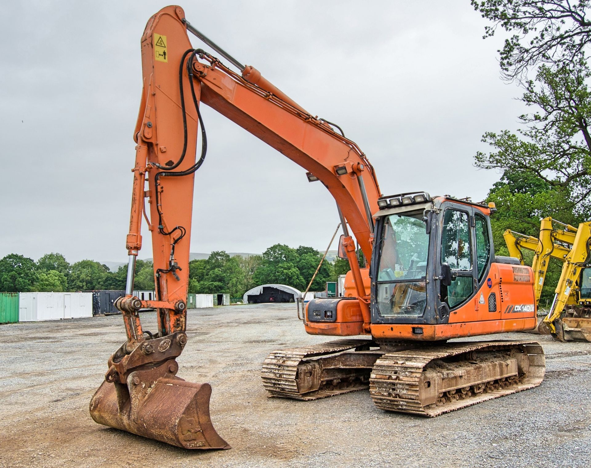 Doosan DX140LC 14 tonne steel tracked excavator Year: 2011 S/N: B0050396 Recorded Hours: 88075 (