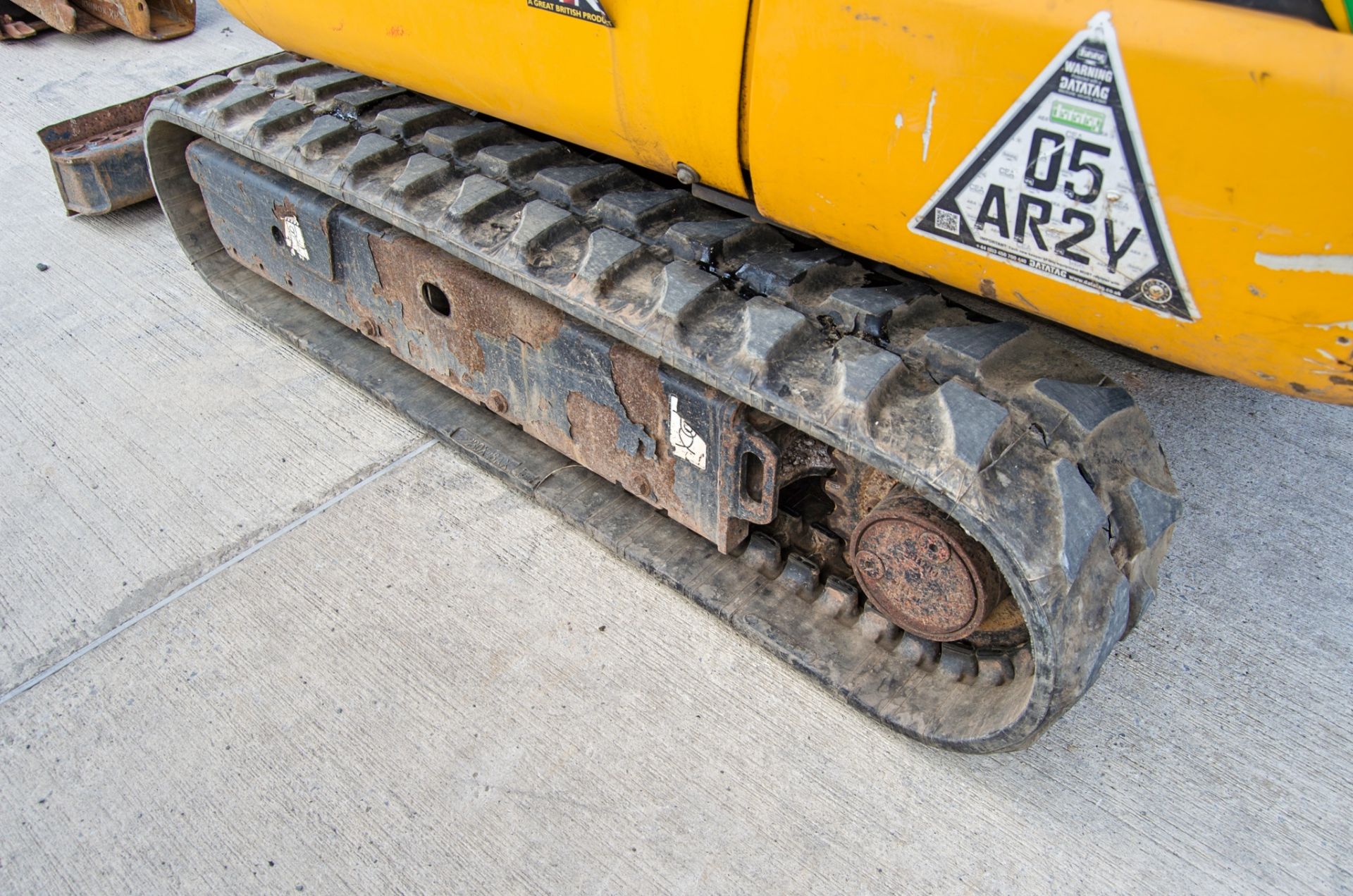 JCB 8018 1.5 tonne rubber tracked mini excavator Year: 2017 S/N: 2545638 Recorded Hours: 1173 blade, - Image 11 of 26