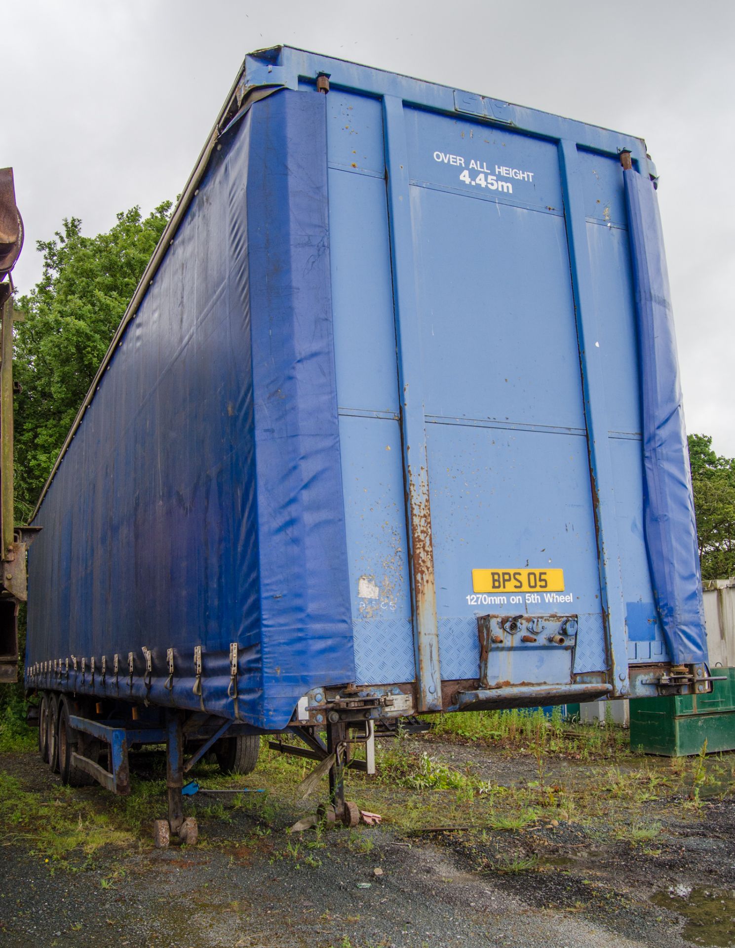 SDC 6R3 13.6 metre tri-axle curtain side trailer Year: 1996 S/N: H04800044603 Reg/Ident Number: - Image 2 of 14