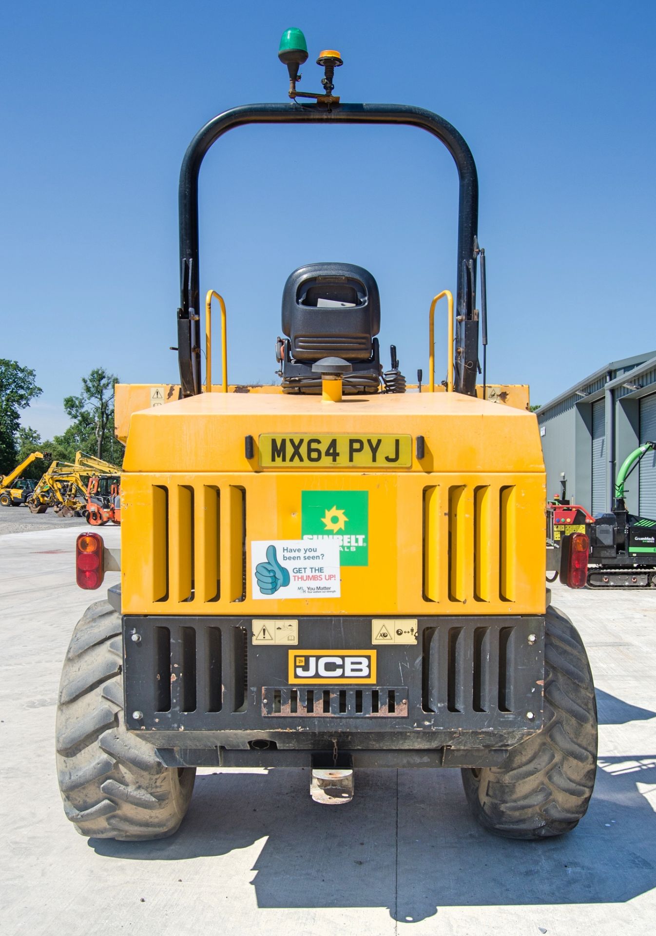 JCB 9 tonne straight skip dumper Year: 2015 S/N: EFFRM8054 Recorded Hours: 2505 c/w V5 A677217 - Image 6 of 22