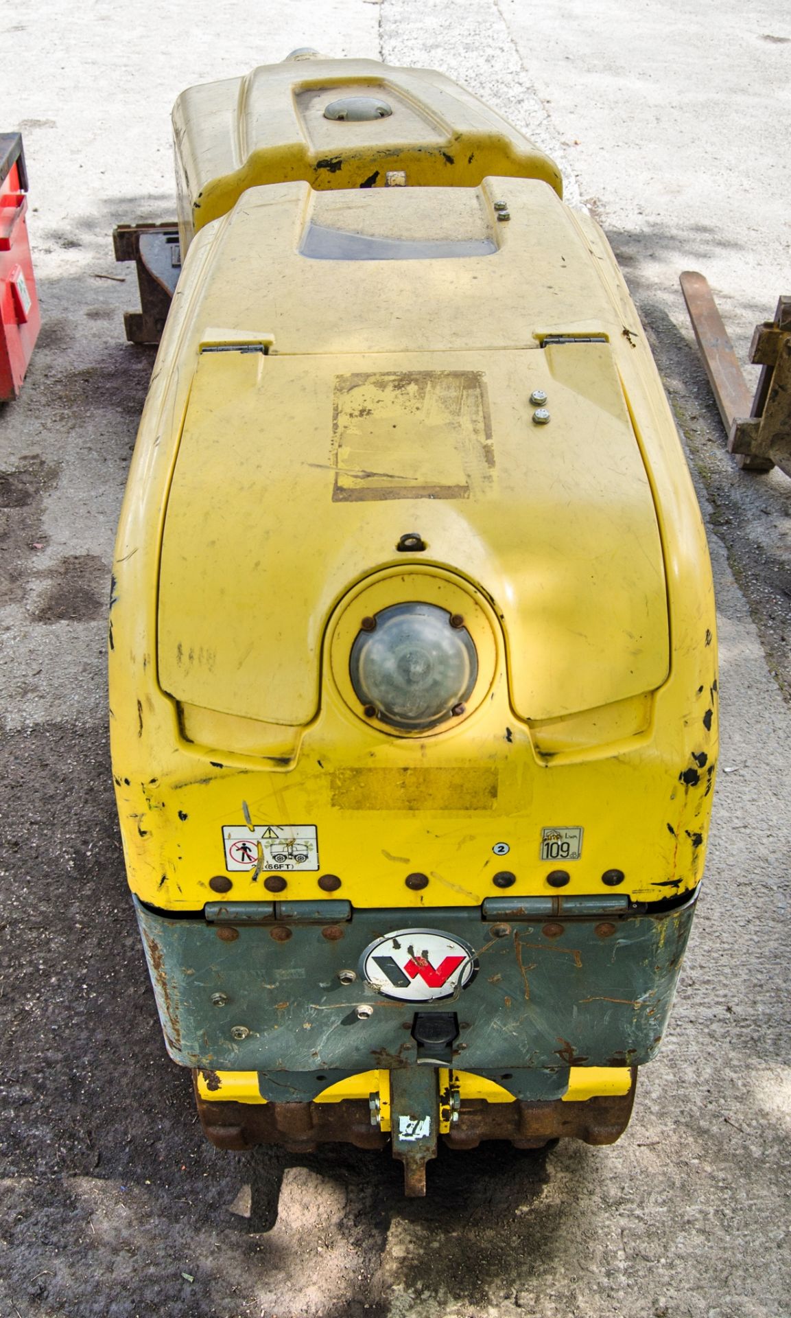 Wacker Neuson RTSC3 diesel driven trench roller c/w remote control Weight: 1495kg HS Code: - Image 3 of 10