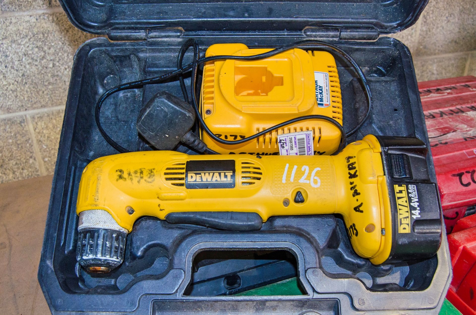 Dewalt DW966 14.4v cordless right angle drill c/w battery charger and carry case AM2173