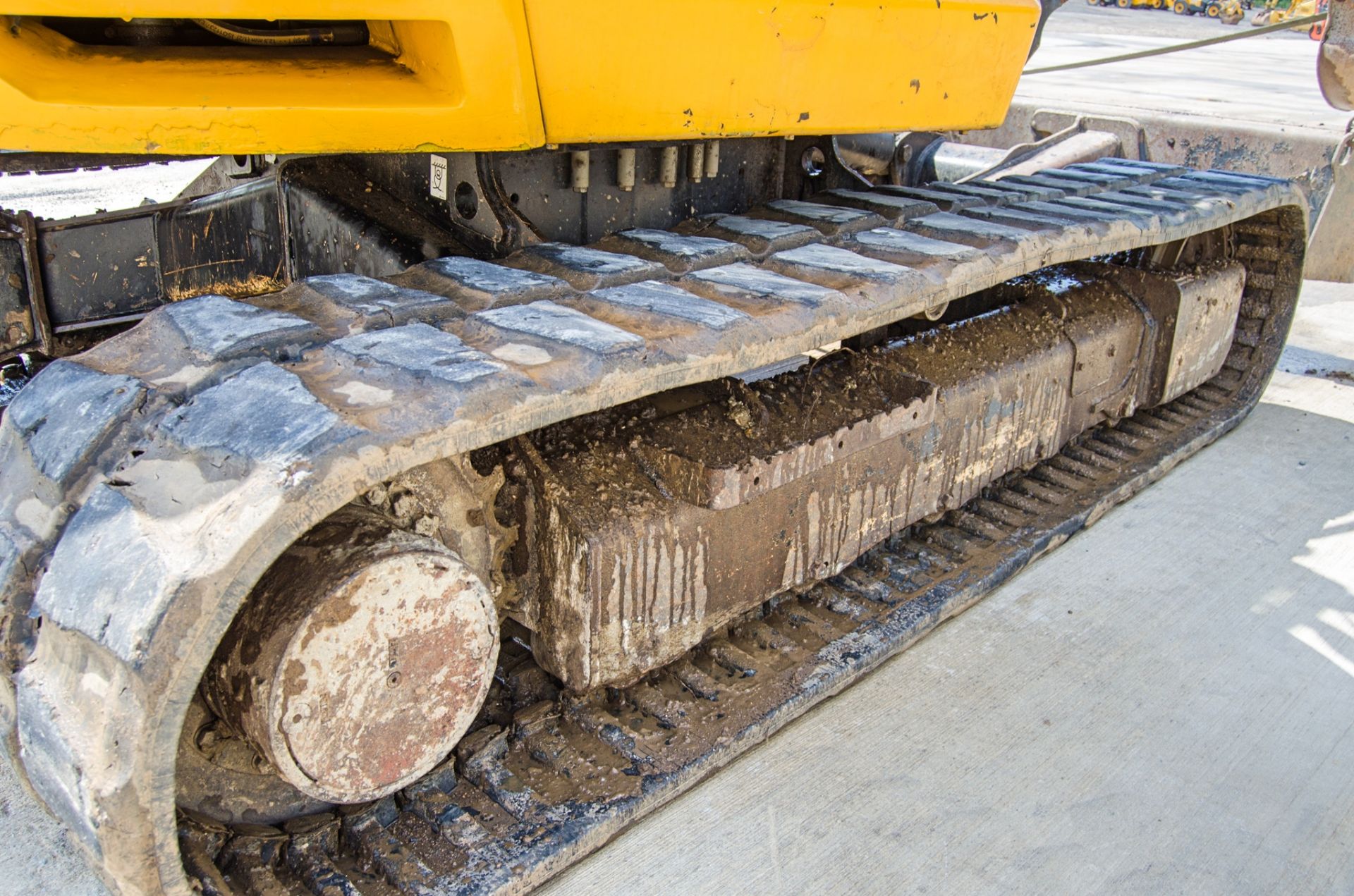 JCB 86C-1 8.5 tonne tubber tracked excavator Year: 2015 S/N: 2250128 Recorded Hours: 5207 blade, - Image 11 of 26