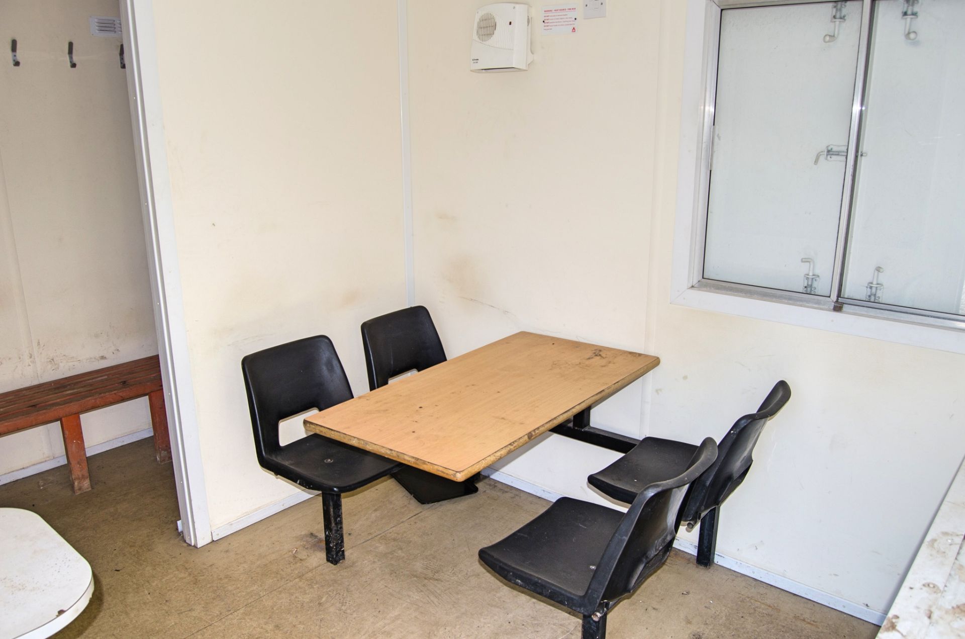 24ft x 9 ft steel anti-vandal welfare site unit Comprising of: canteen area, changing area, - Image 5 of 12