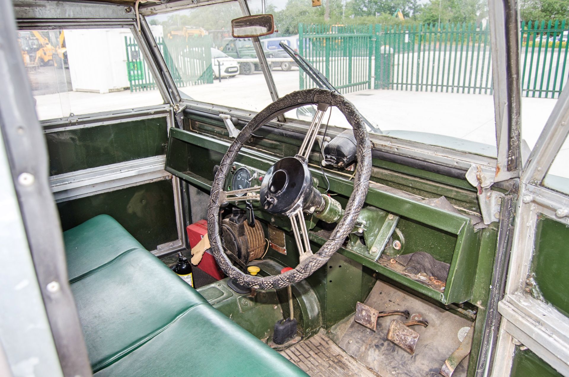 Land Rover 86inch Series 1 petrol 4WD utility vehicle - Image 19 of 39