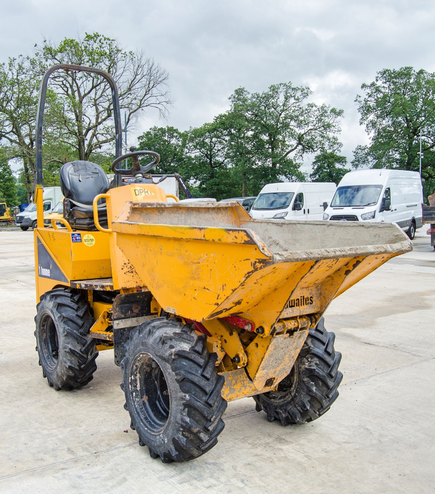 Thwaites 1 tonne hi-tip dumper Year: 2016 S/N: 617D5089 Recorded Hours: 1412 DPR111 - Image 2 of 20