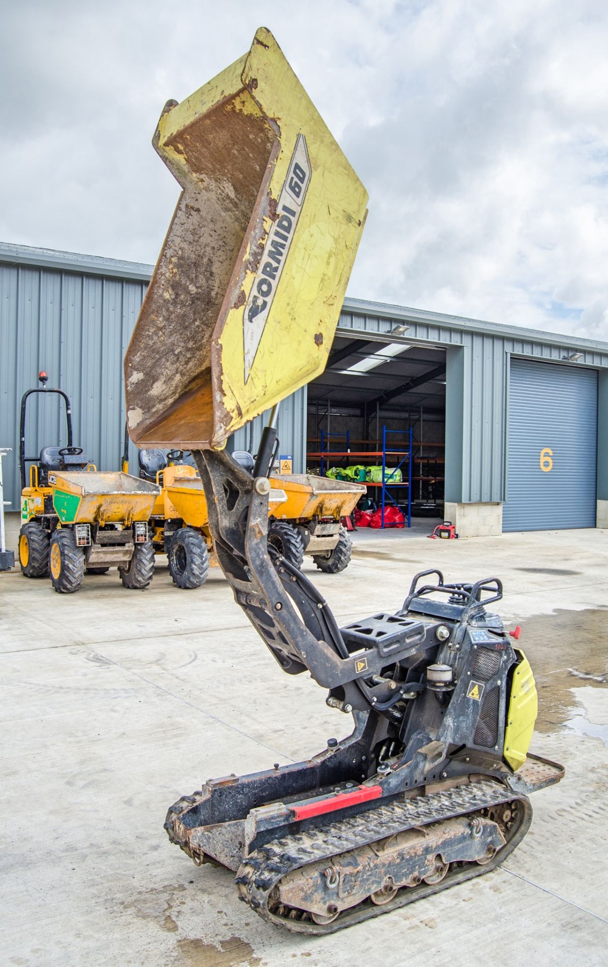 Cormidi 60 diesel driven 600kg hi-tip rubber tracked dumper Year: 2016 S/N: 06523 Recorded Hours: - Image 9 of 19