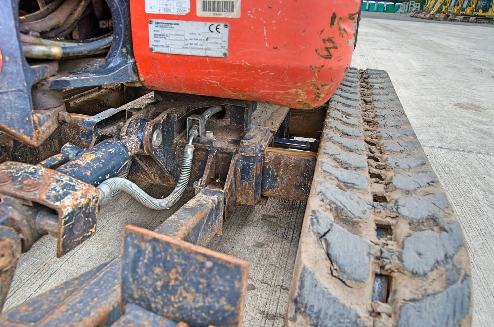 Kubota U10-3 1 tonne rubber tracked micro excavator Year: 2017 S/N: 28465 Recorded Hours: 989 blade, - Image 18 of 25