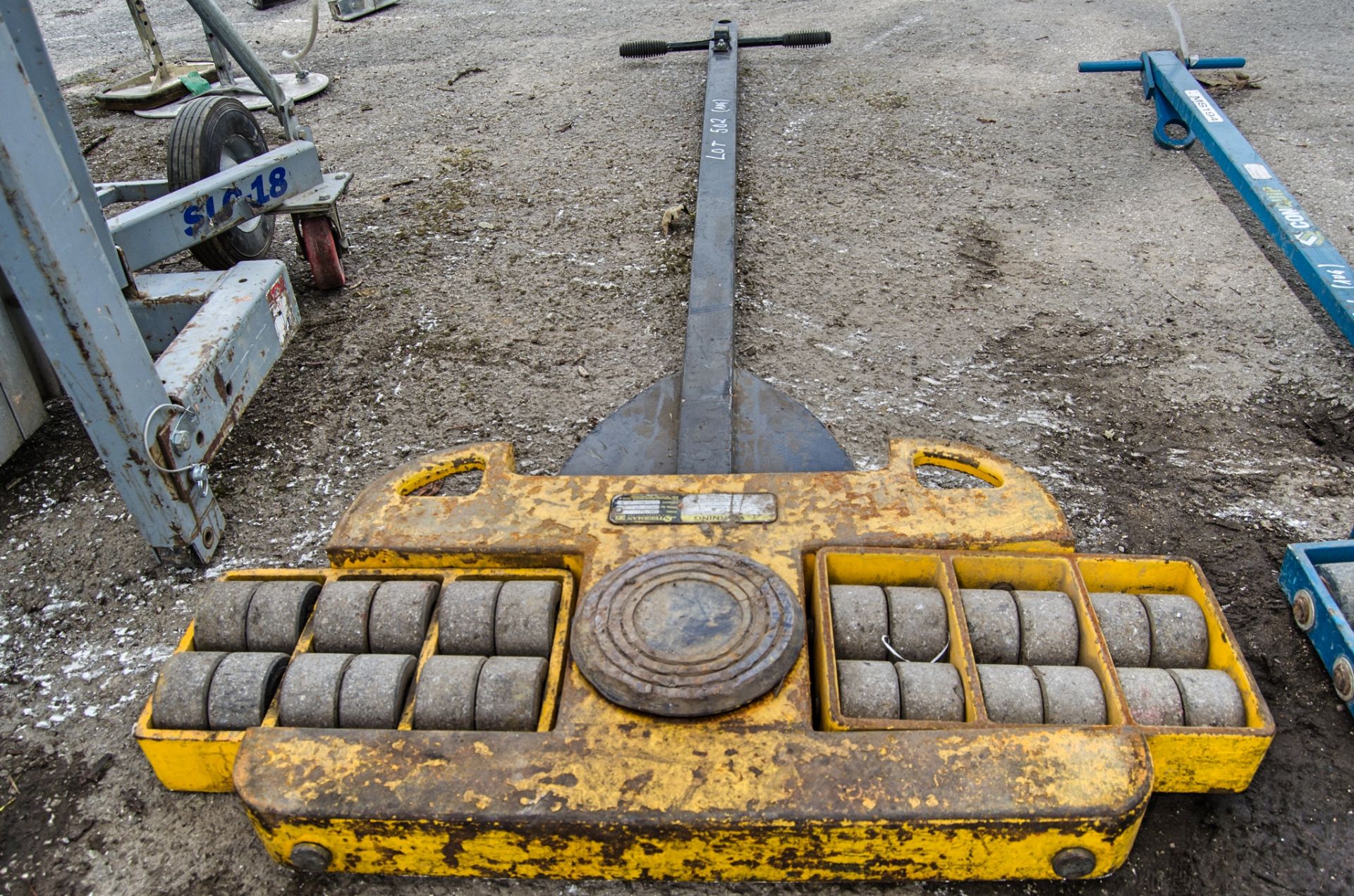 Steerman machine skate trolley