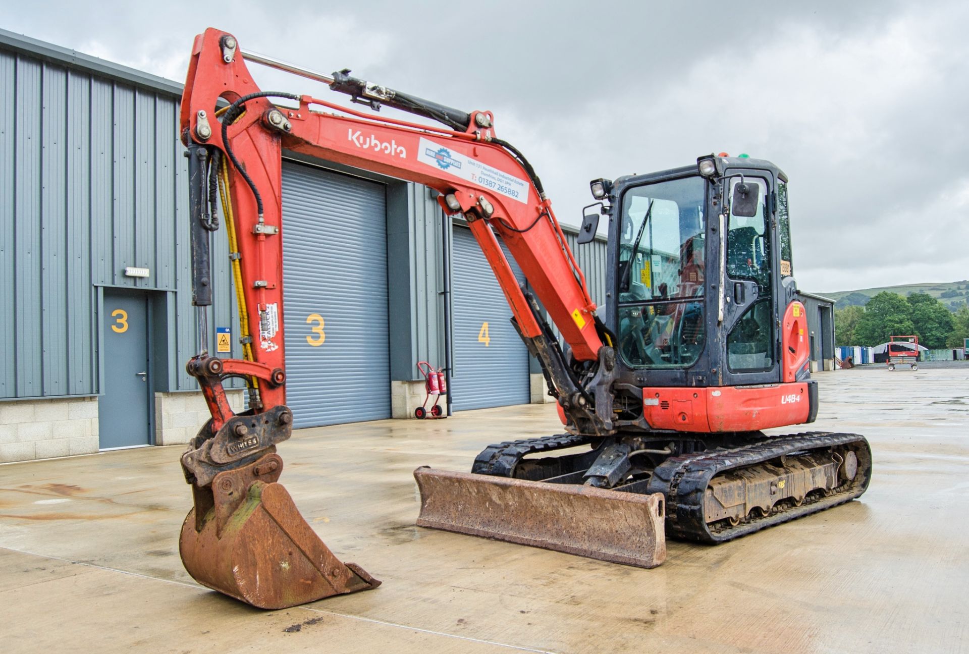 Kubota U48-4 4.8 tonne rubber tracked excavator Year: 2015 S/N: 52800 Recorded Hours: 3093 blade,