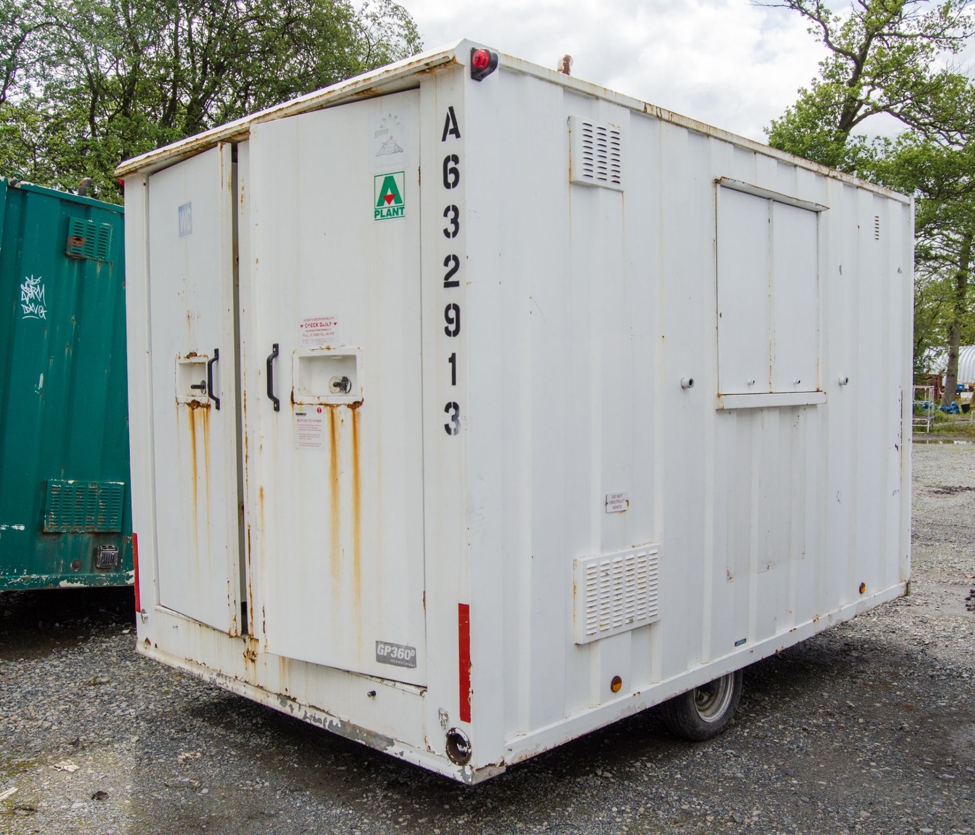 Groundhog 12ft x 8ft anti-vandal mobile welfare unit c/w MGTP 6kva diesel driven generator  ** - Image 3 of 10