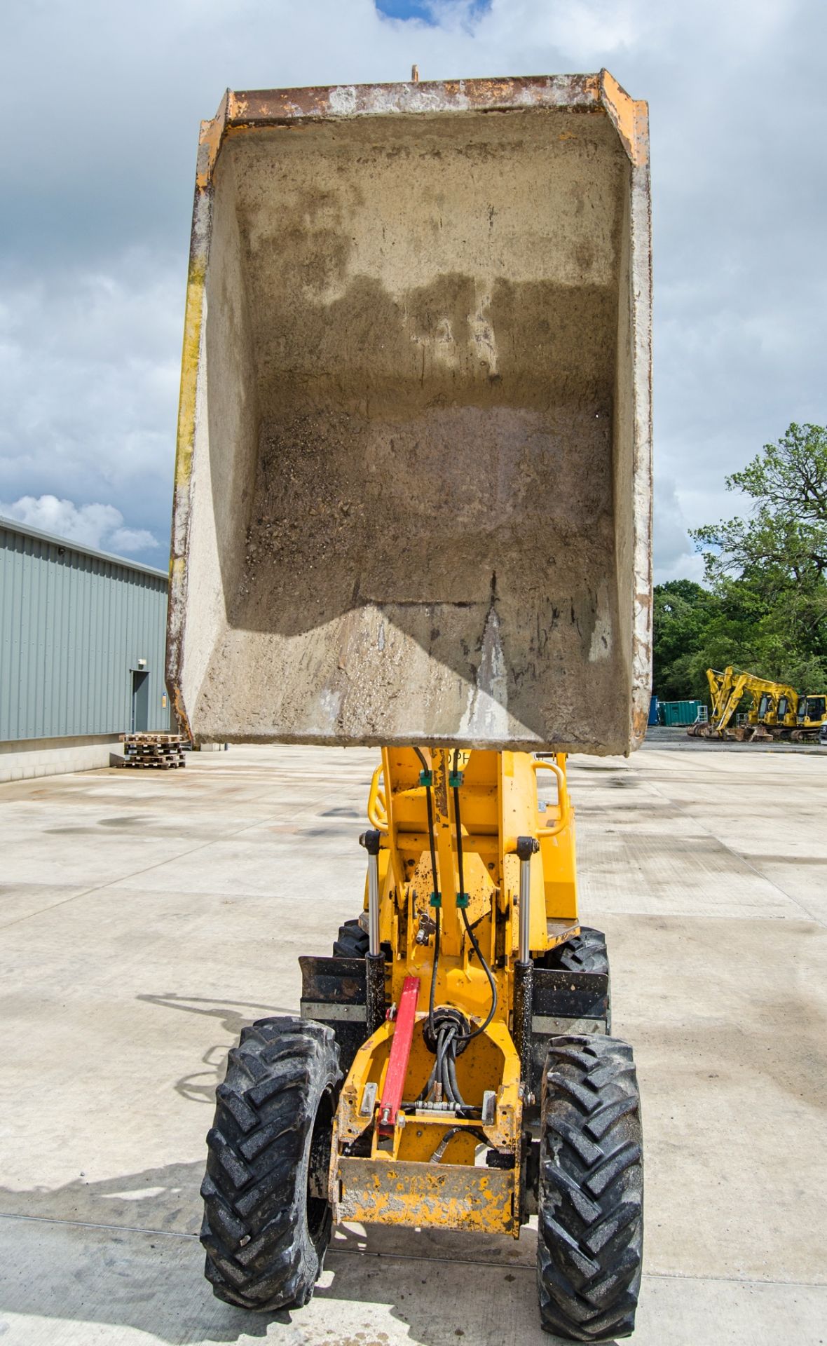 Thwaites 1 tonne hi-tip dumper Year: 2016 S/N: 617D5089 Recorded Hours: 1412 DPR111 - Image 10 of 20