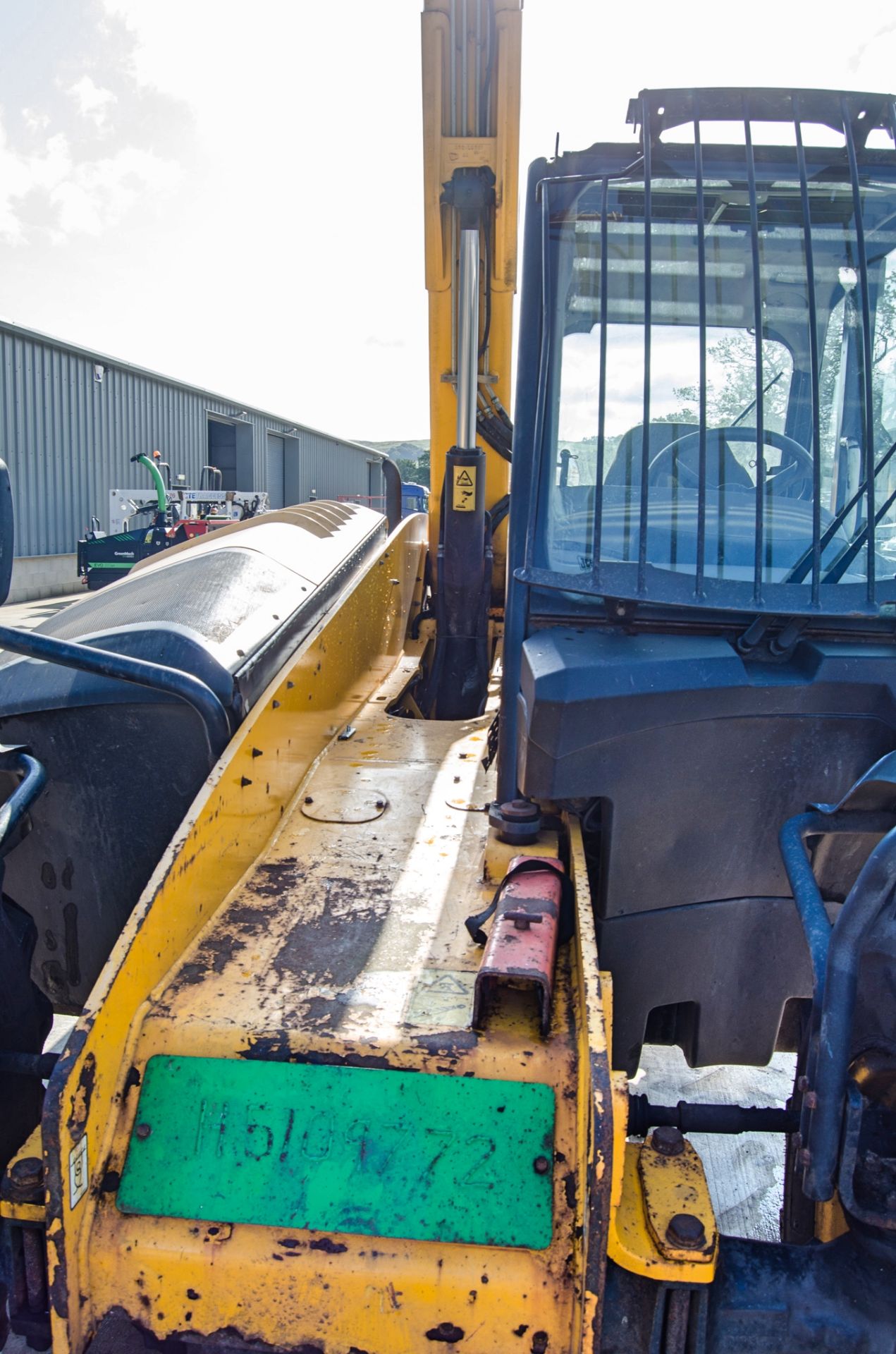 JCB 531-70 7 metre telescopic handler Year: 2016 S/N: 2349357 Recorded Hours: 2674 H5109772 - Image 12 of 23