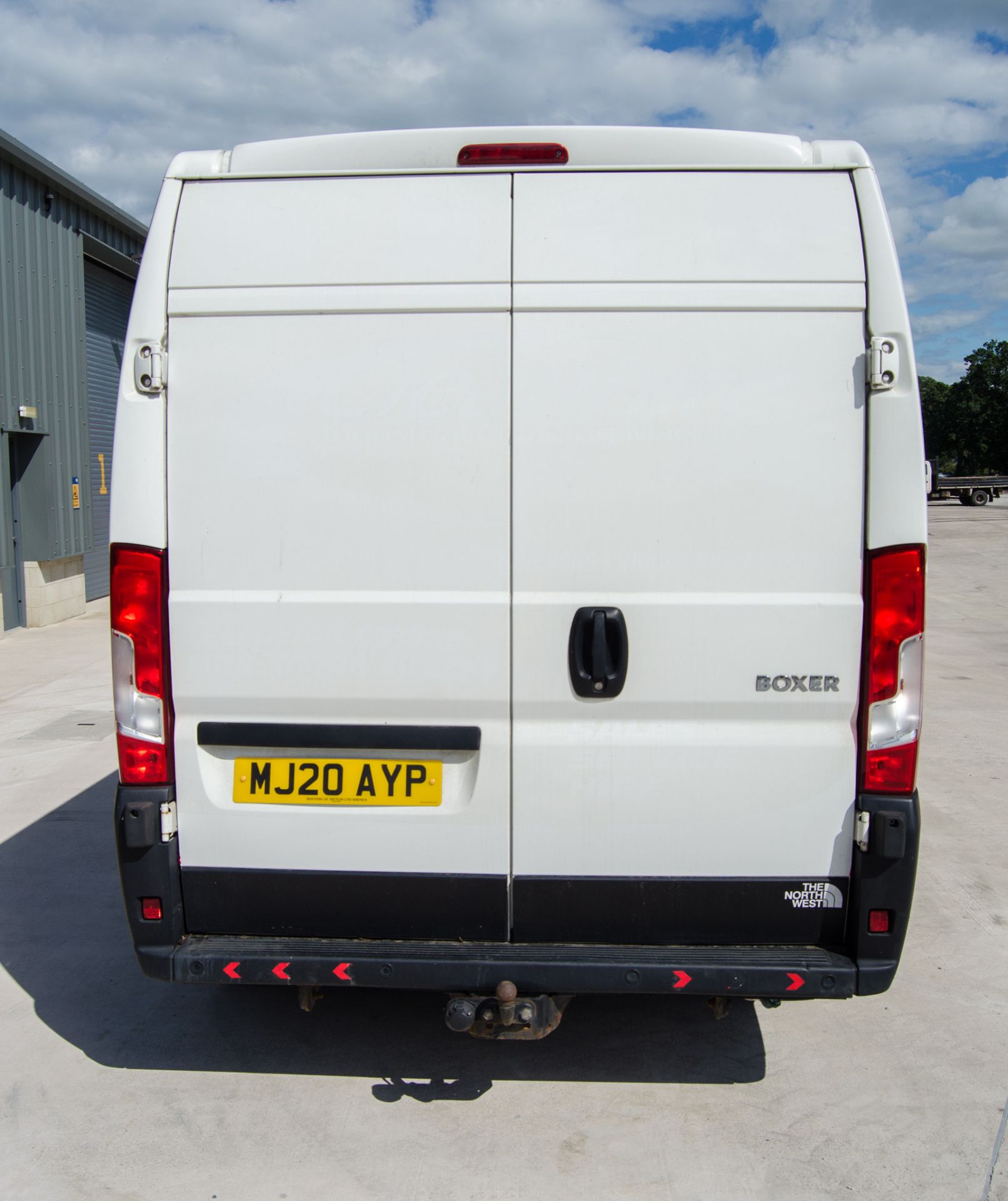 Peugeot Boxer 335 Pro L3H2 2.2 BHDi panel van Registration Number: MJ20 AYP Date of Registration: - Image 6 of 28