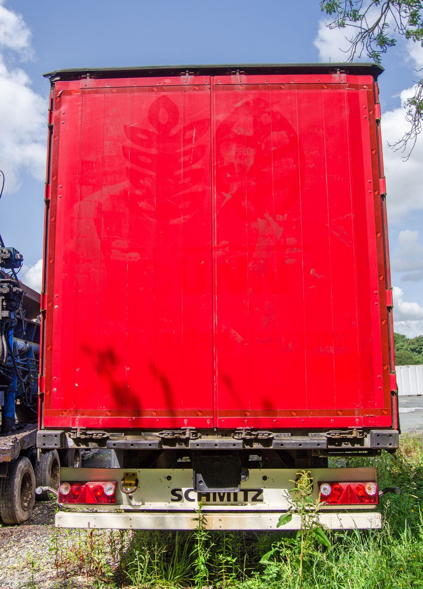 Schmitz 13.6 metre tri axle curtain side trailer Year: 2013 Reg/Ident Number: C352052 MOT Expires: - Image 5 of 13