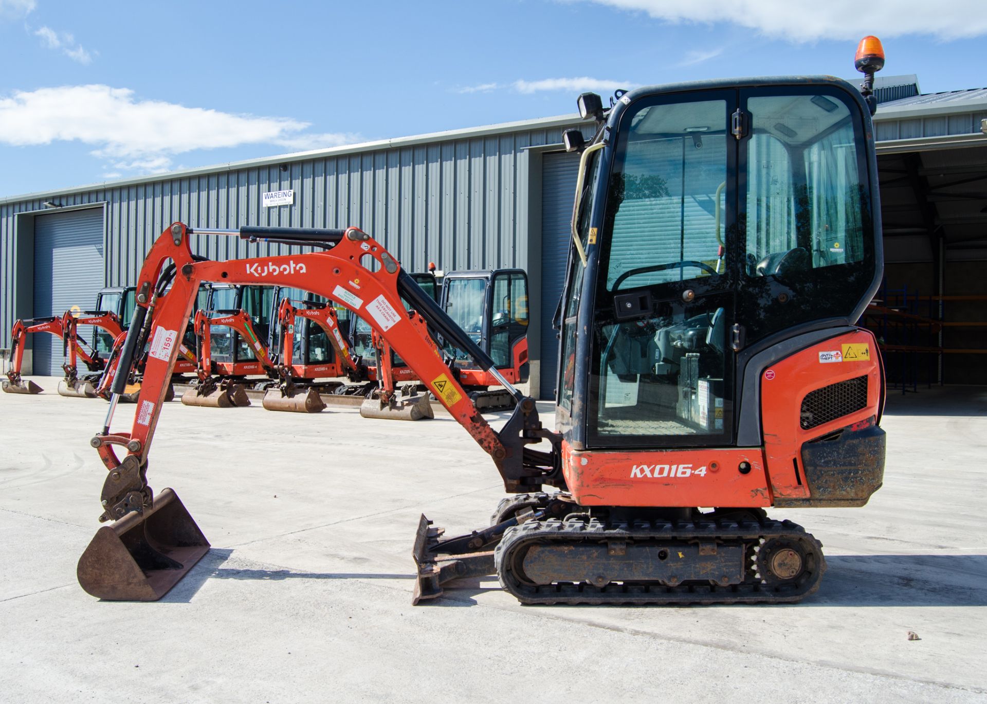 Kubota KX016-4 1.5 tonne rubber tracked mini excavator Year: 2017 S/N: 61761 Recorded hours: 1647 - Image 5 of 27