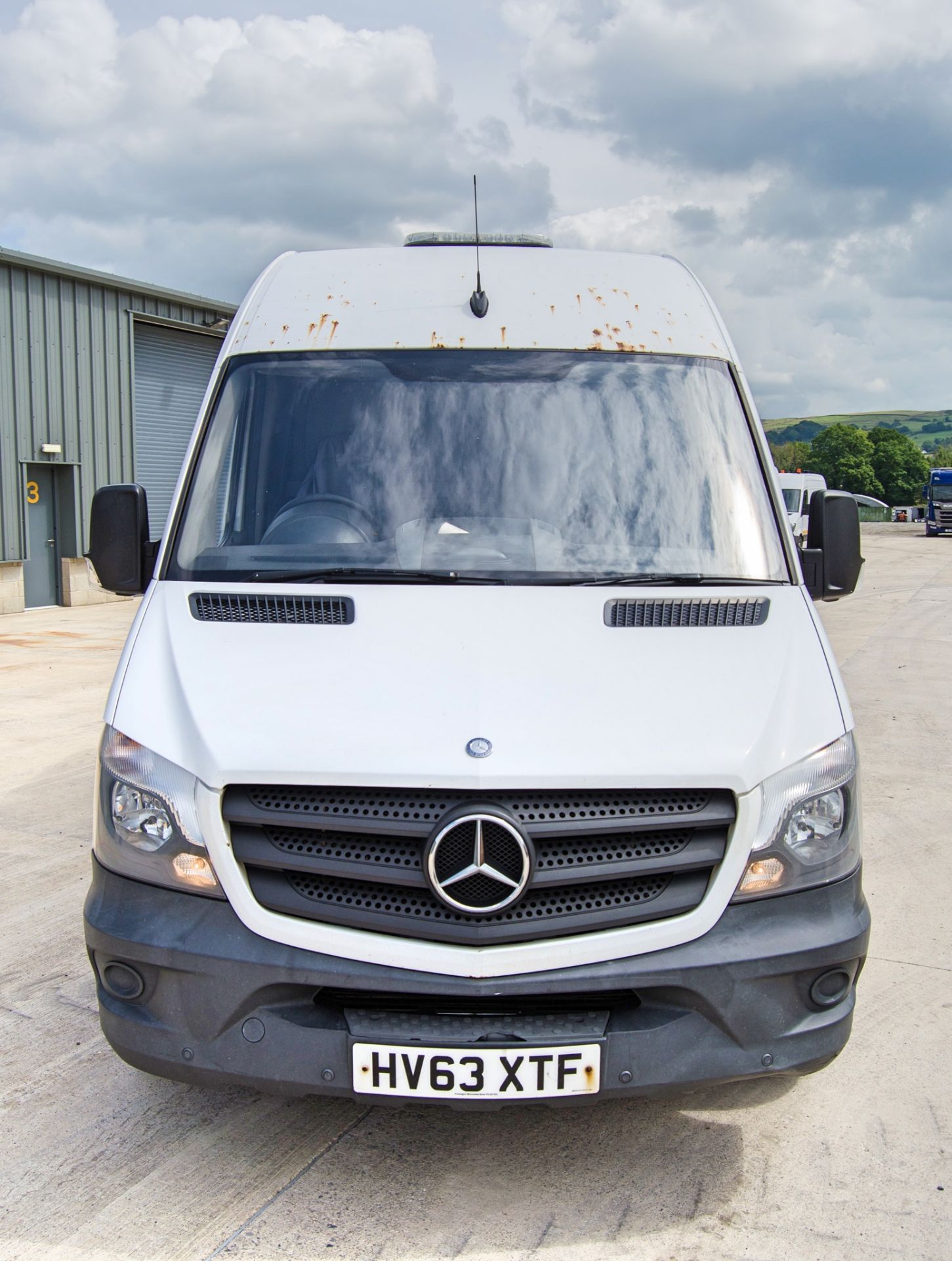 Mercedes Benz Sprinter 313CDi 2.1 diesel 6 speed manual MWB panel van Registration Number: HV63 - Image 5 of 29